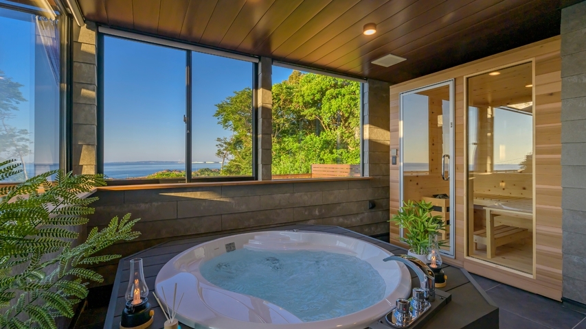 【早期割60〇VILLA TAKASU】60日前までの予約で20％OFF！海鮮鍋にあわび釜飯〇朝食付