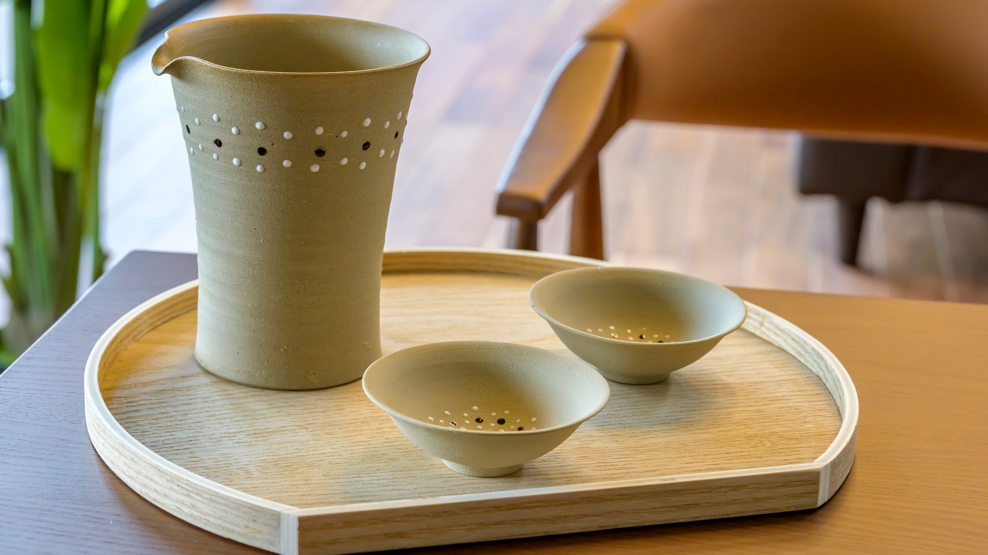 福井の伝統工芸を感じ体感できるお部屋です。