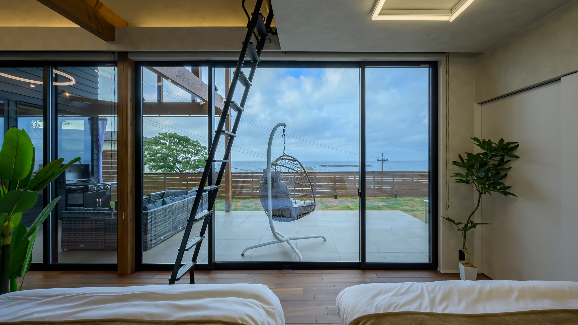 プライベート空間でのんびりとお寛ぎください。