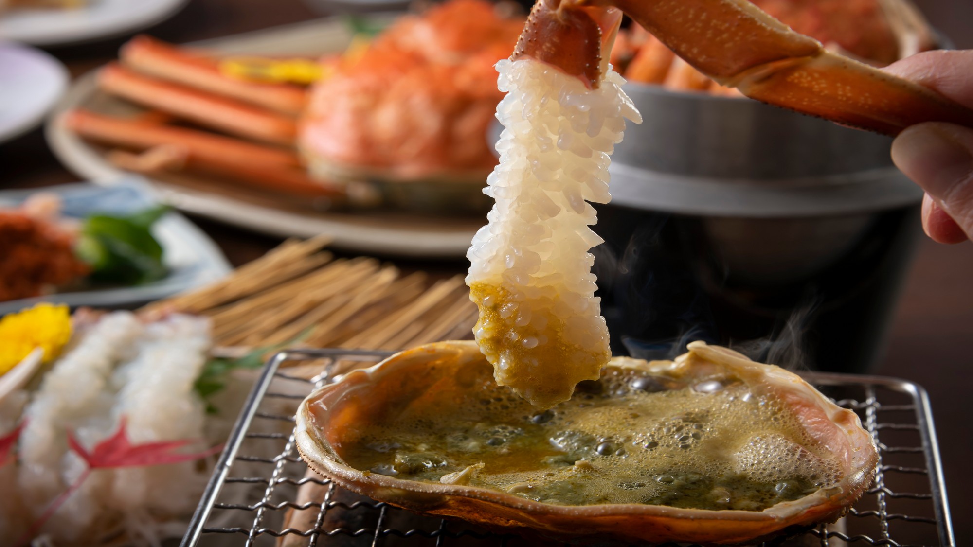 濃厚な蟹みそをたっぷりつけて味わう蟹焼きしゃぶは絶品！