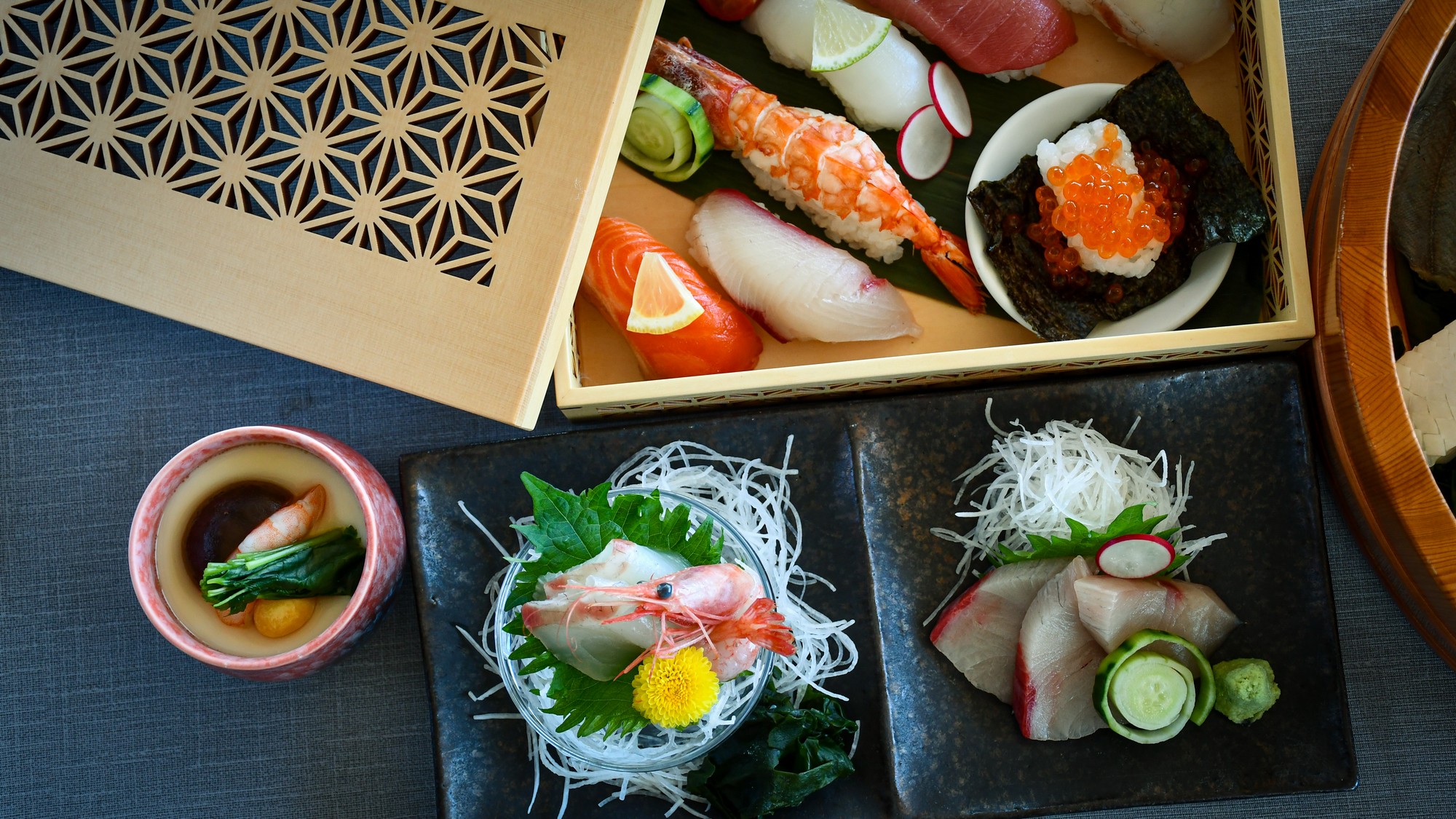 「海彩-UMIIRO」新鮮な海の幸を堪能ください