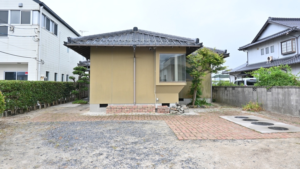 【素泊まり】出雲大社まで車で7分！庭付き和風一戸建てのお宿で静かに過ごす贅沢時間