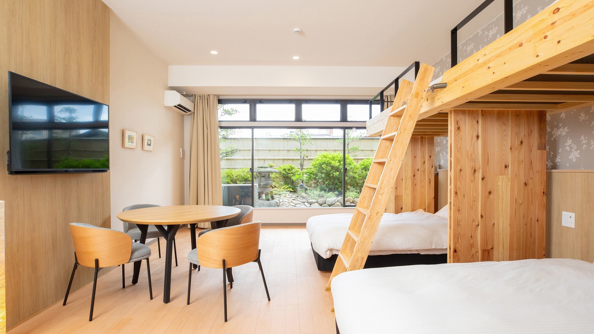 【凛灯／りんとう】庭園ビュー・ロフト付４ベッド／39.6～44.4平米
