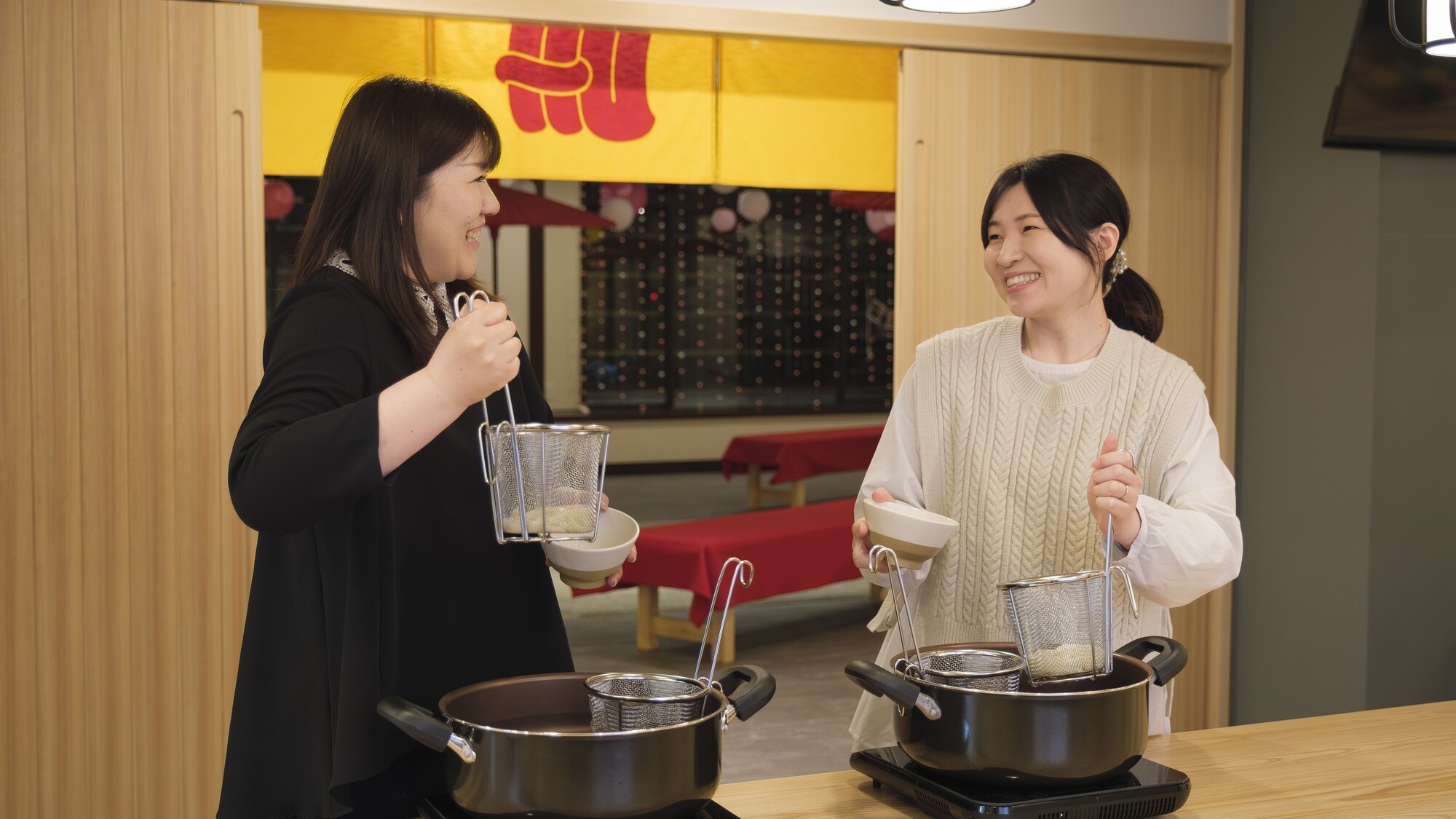 【さき楽９０】９０日前の予約に！２０２５年１０月OPEN！釜玉風うどんのお接待＜朝食・提携駐車場有＞