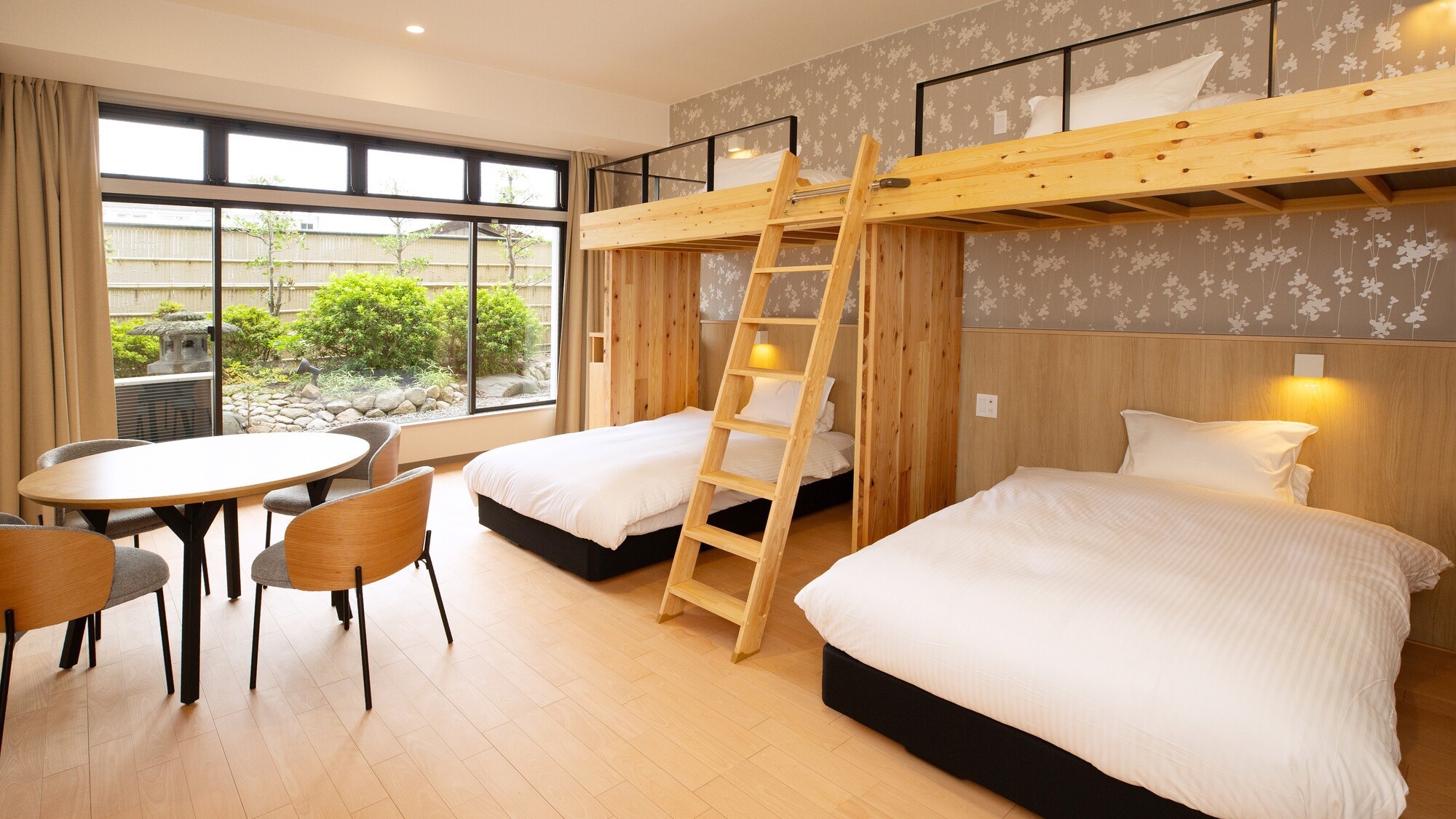 【凛灯／りんとう】庭園ビュー・ロフト付４ベッド／39.6～44.4平米