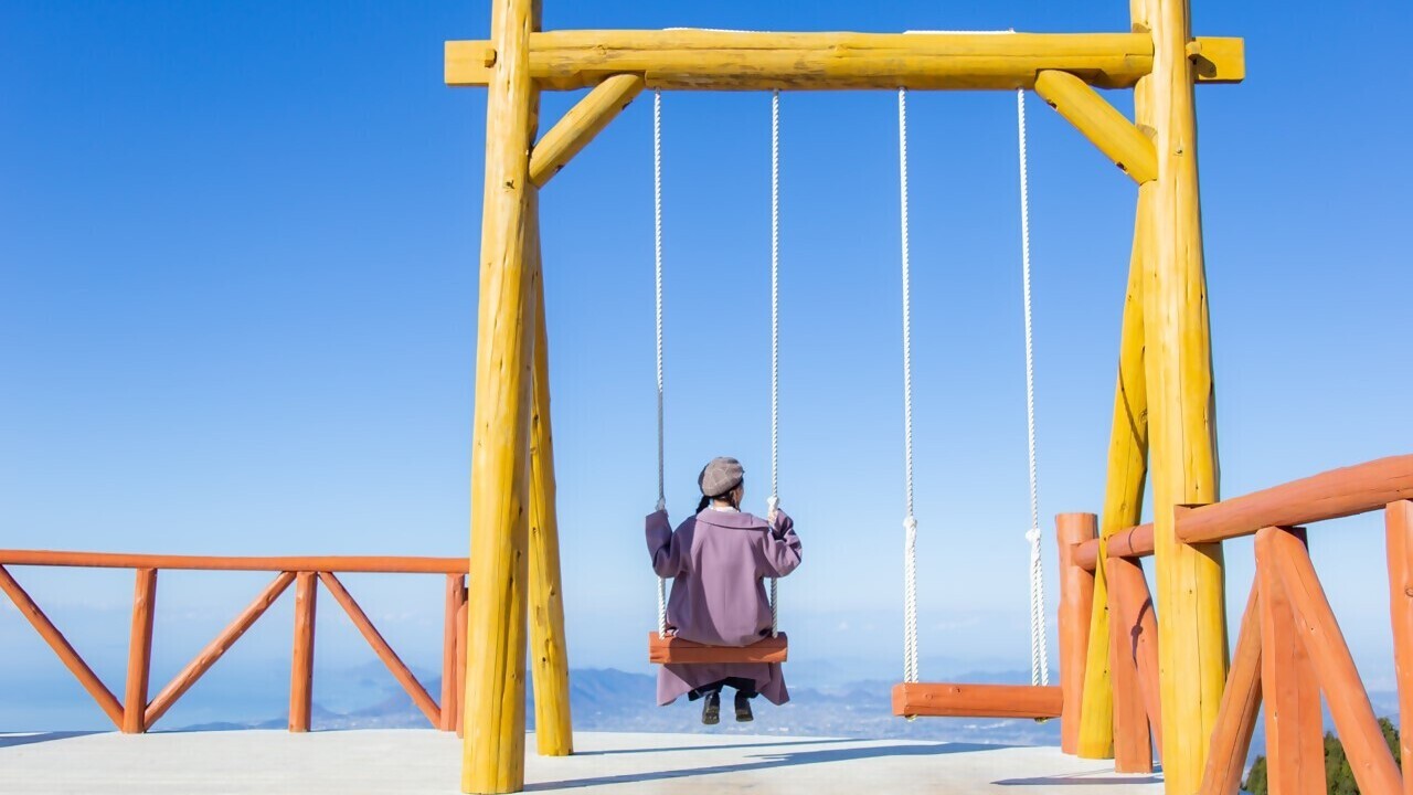 雲辺寺山頂公園（天空のブランコ）