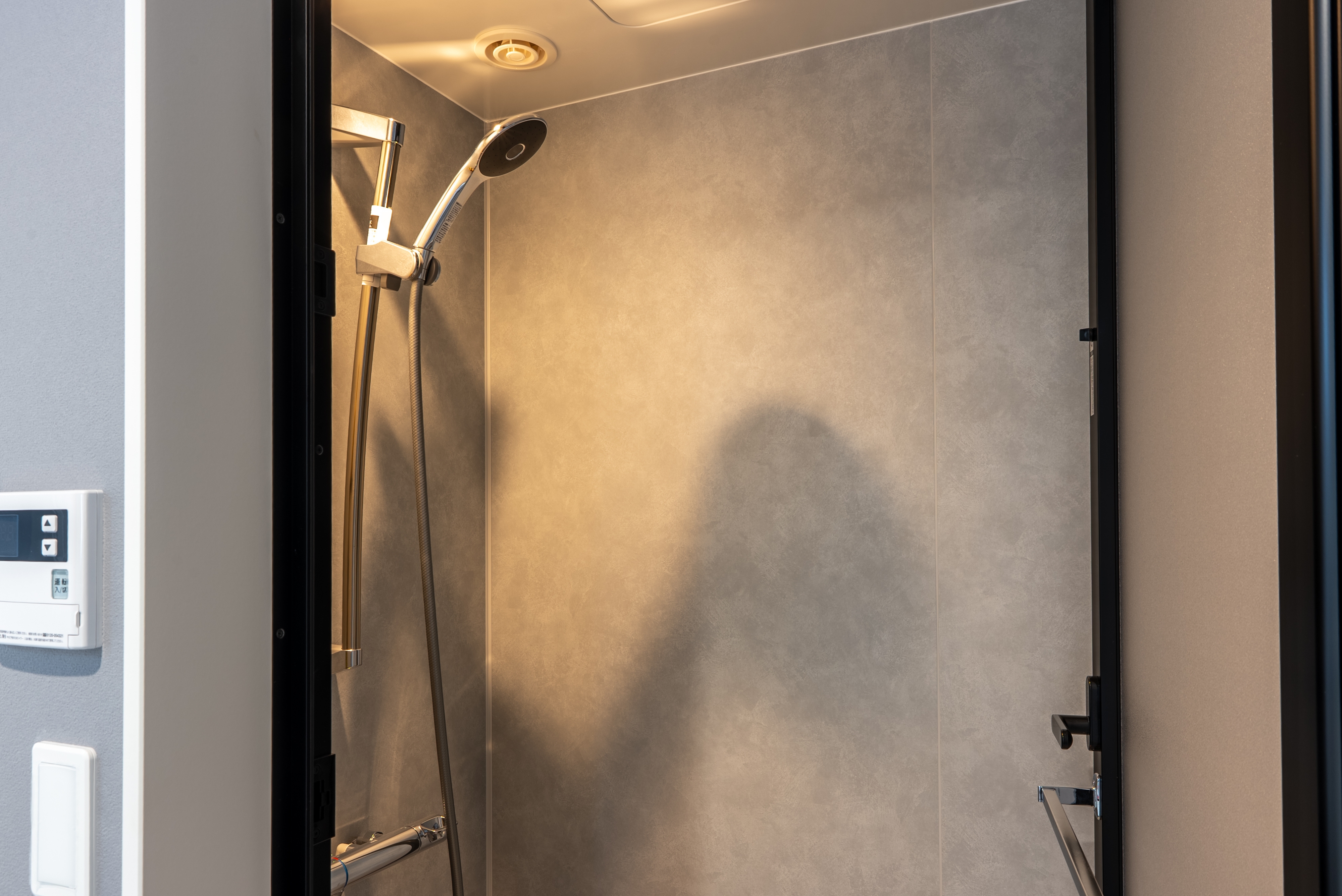 C棟：シャワールーム