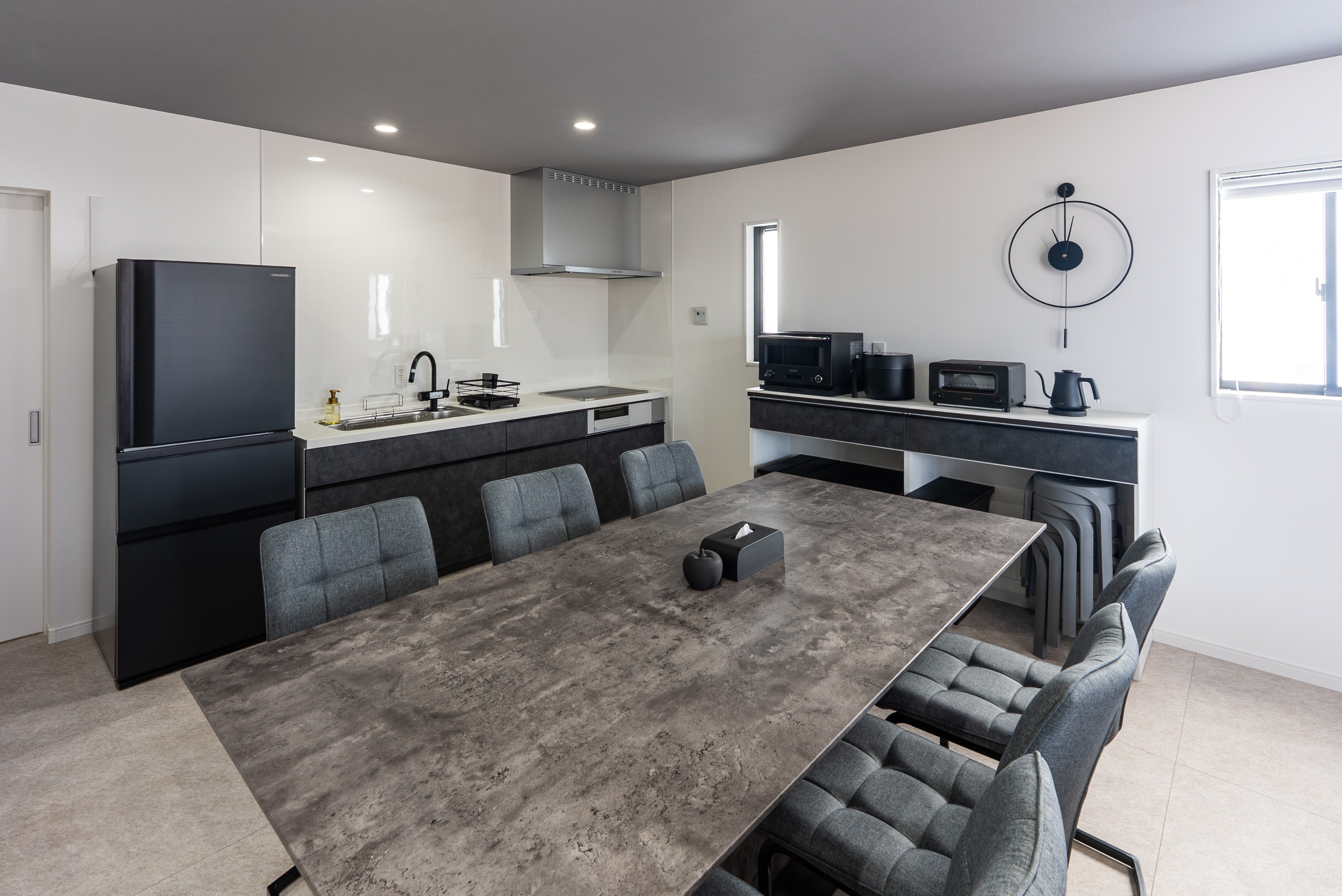 F棟：ダイニング