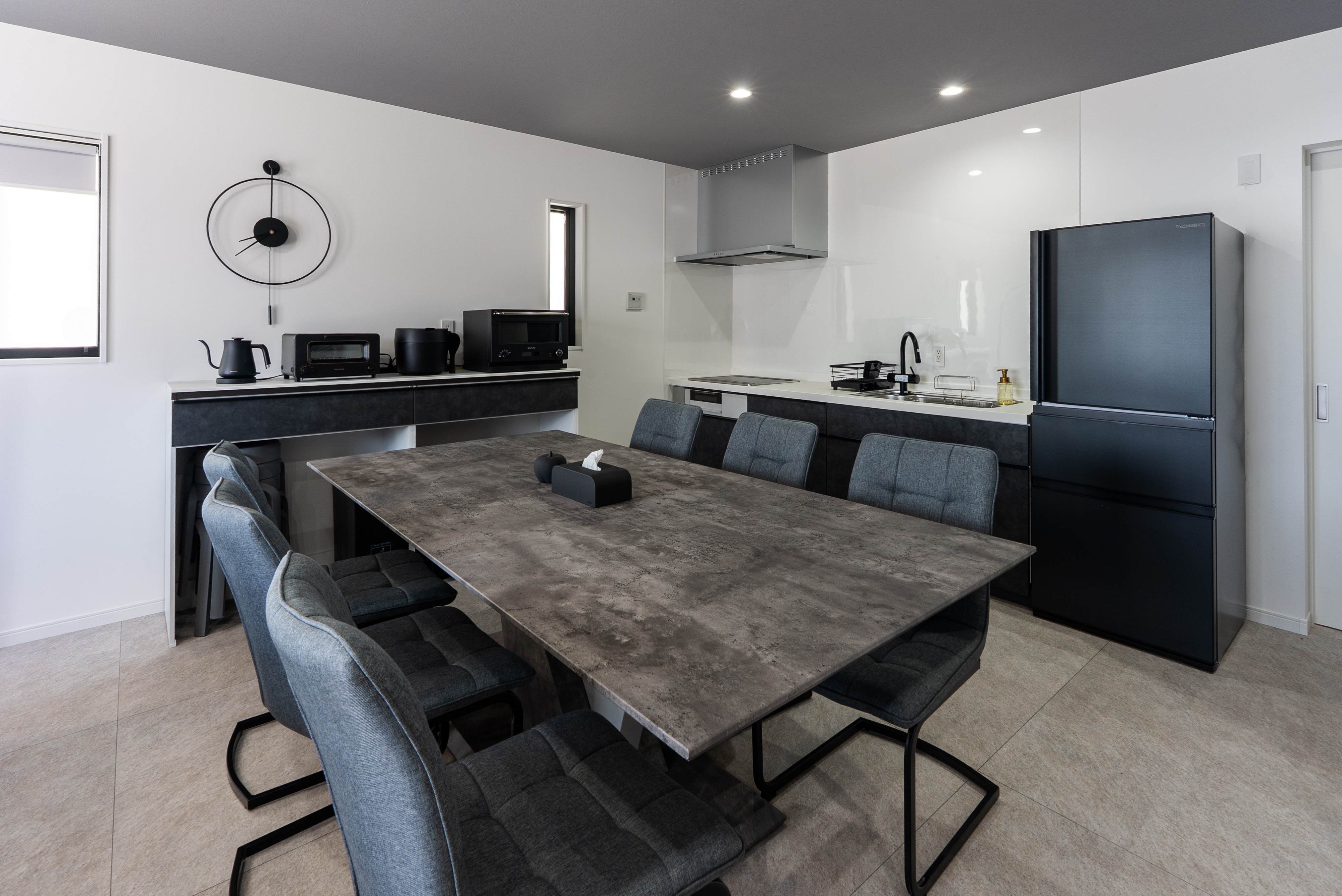 B棟：ダイニング