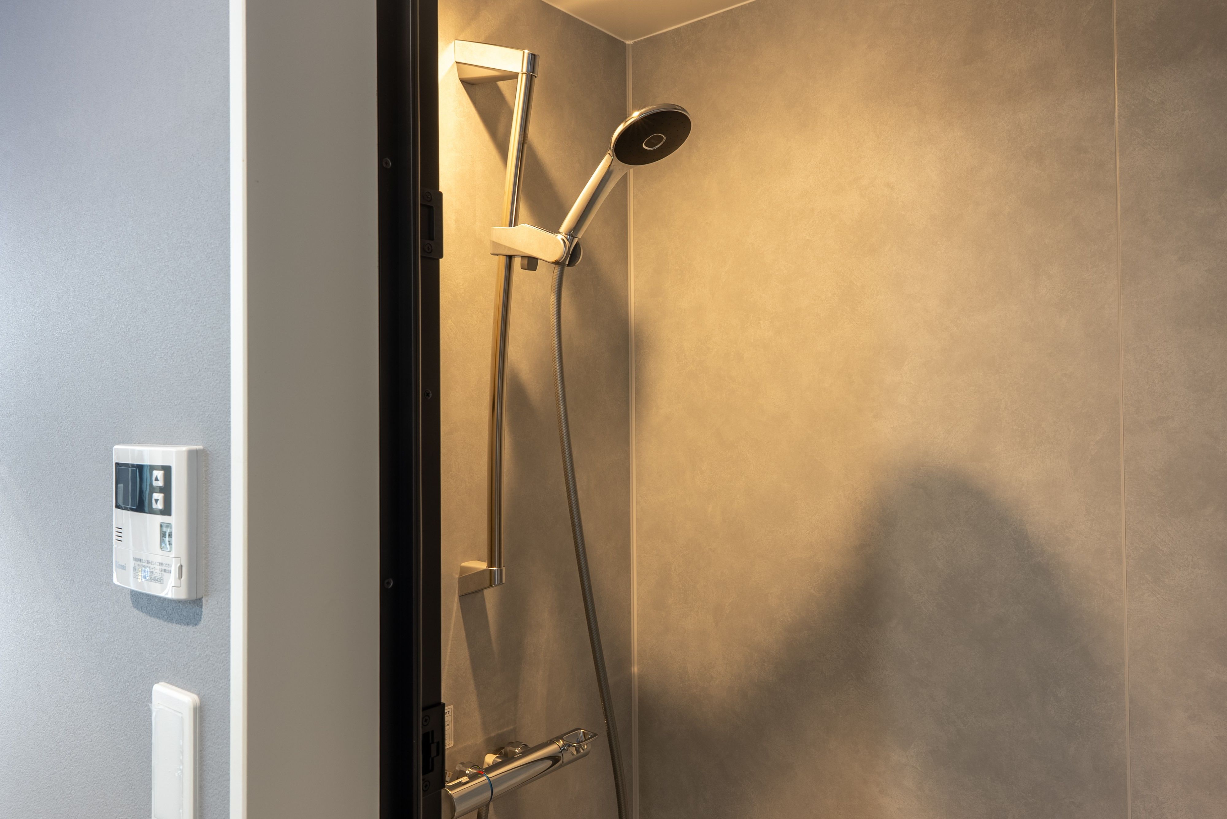 D棟：シャワールーム