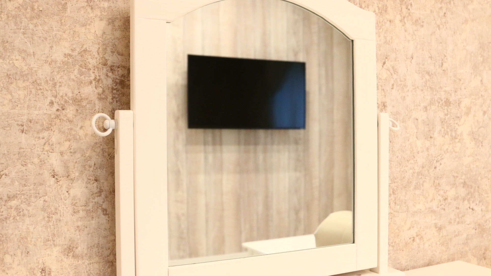 イメージ◇スタンダードダブル◇クイーンサイズベッドの客室の一例*