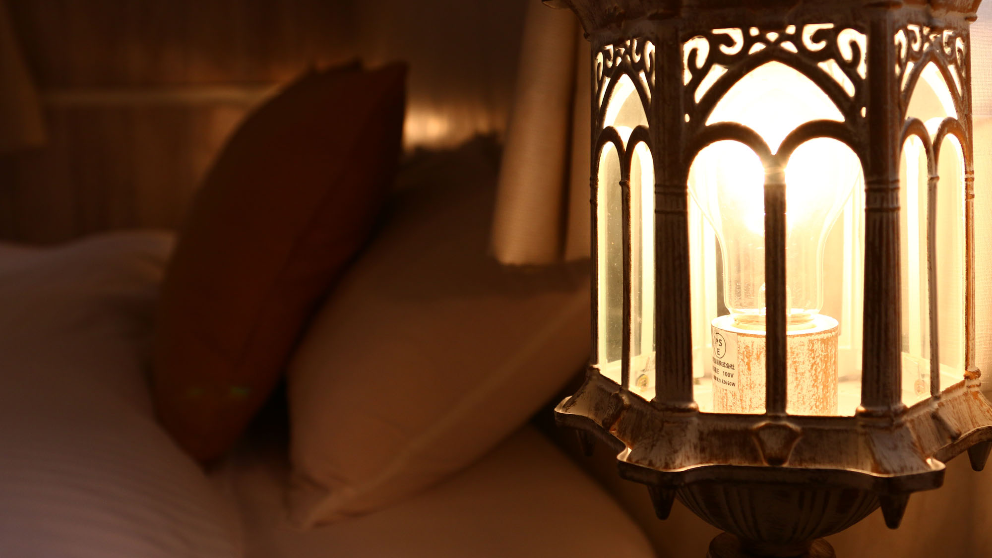 イメージ◇スタンダードダブル◇クイーンサイズベッドの客室の一例*　　　　　