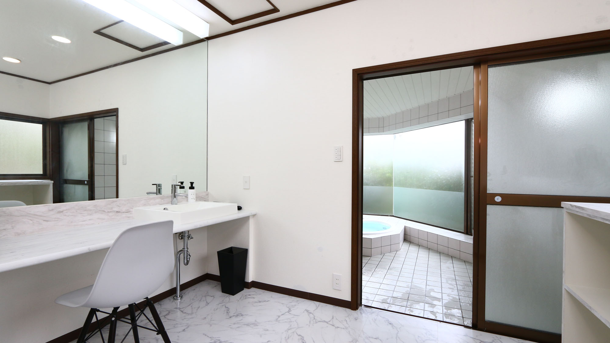 お風呂◇ジャグジーの浴室の脱衣所*