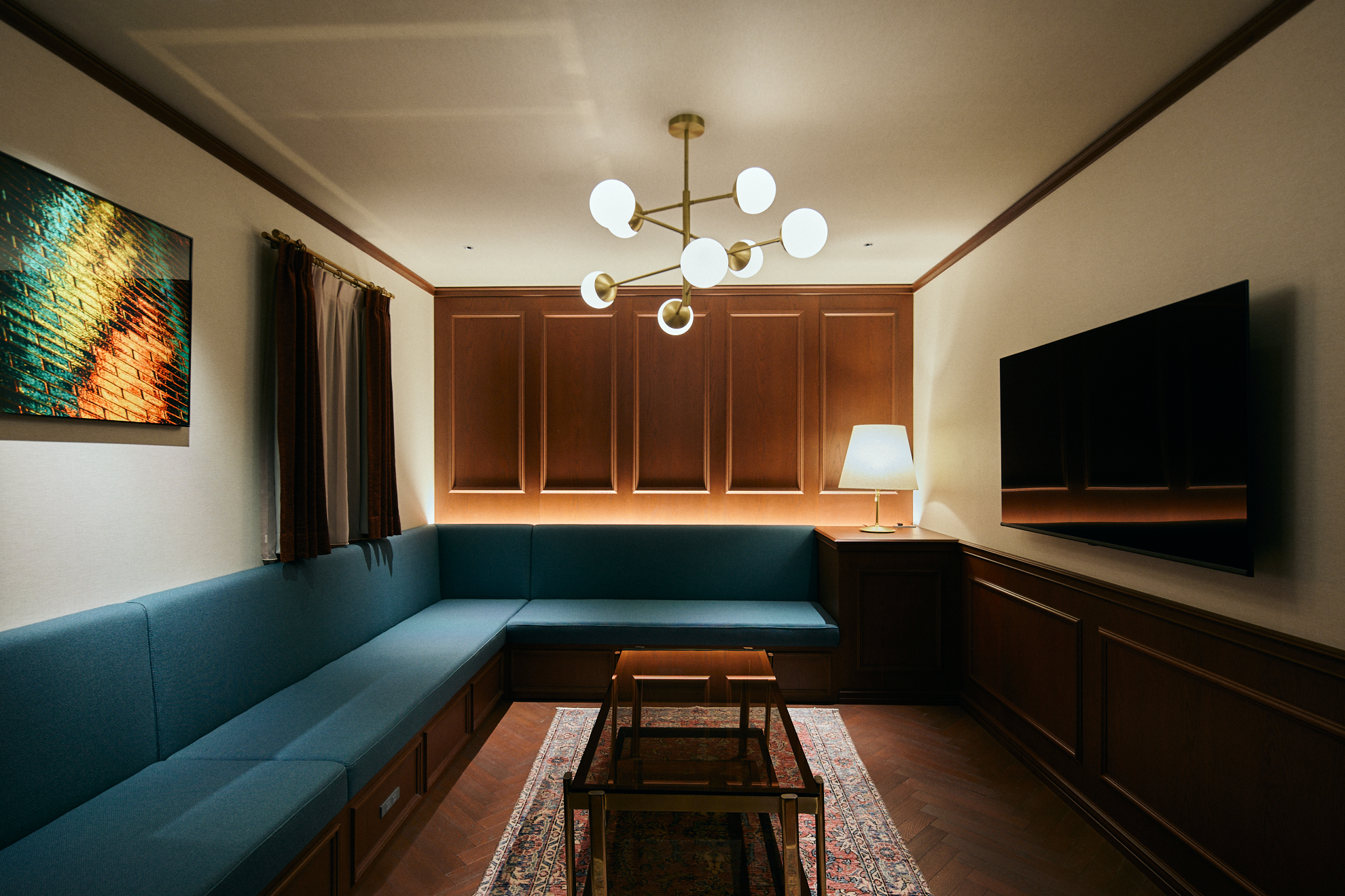 THE HOUSE｜リビングコーナー（2F）