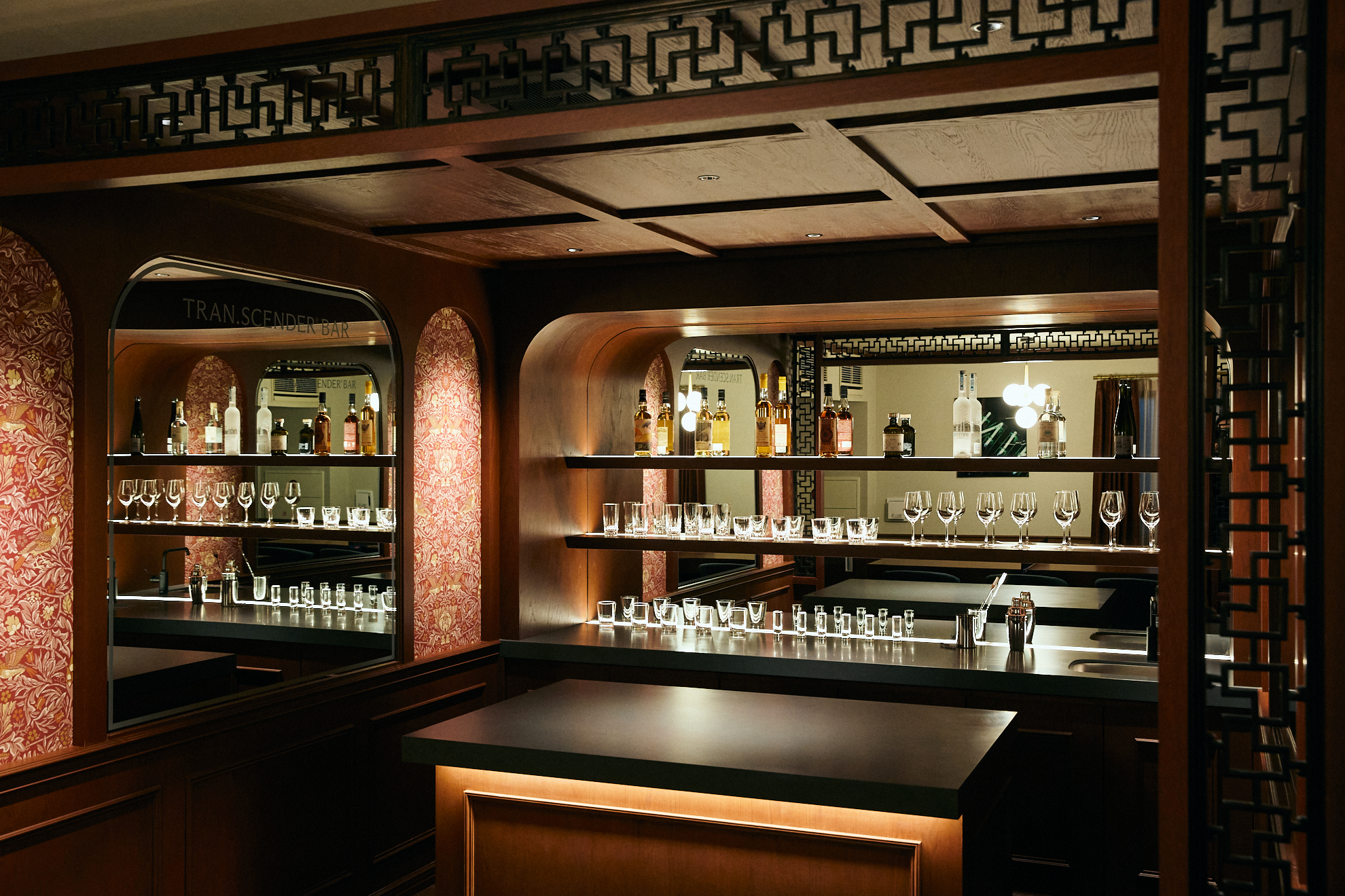 THE HOUSE｜プライベートバーカウンター（2F）