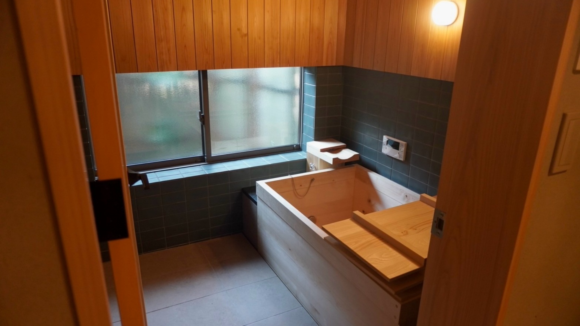 *【檜風呂】木の香りに包まれた檜風呂で極上の癒しを。