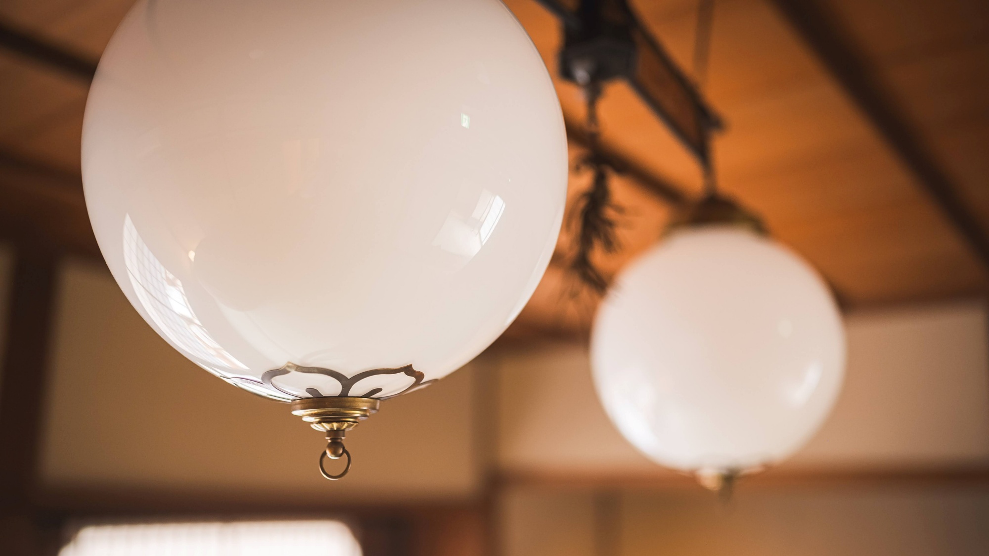 *【客室】やさしい灯りが空間を包む、趣ある照明。