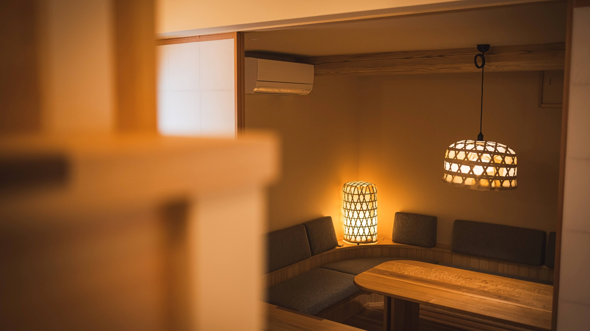 *【館内】温かな灯りと共に語らうひととき