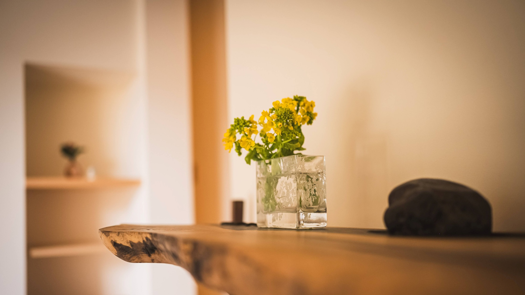 *【インテリア】自然素材に囲まれた、優しい温もりの空間です。