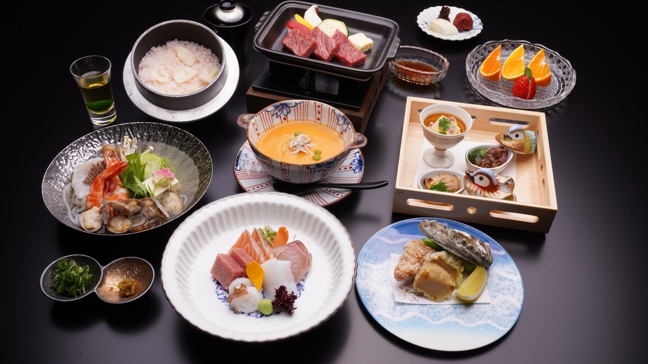 【楽天トラベル ゴールドアワード 2025】南紀の味覚を堪能★雲海会席★【館内利用券1500円付】