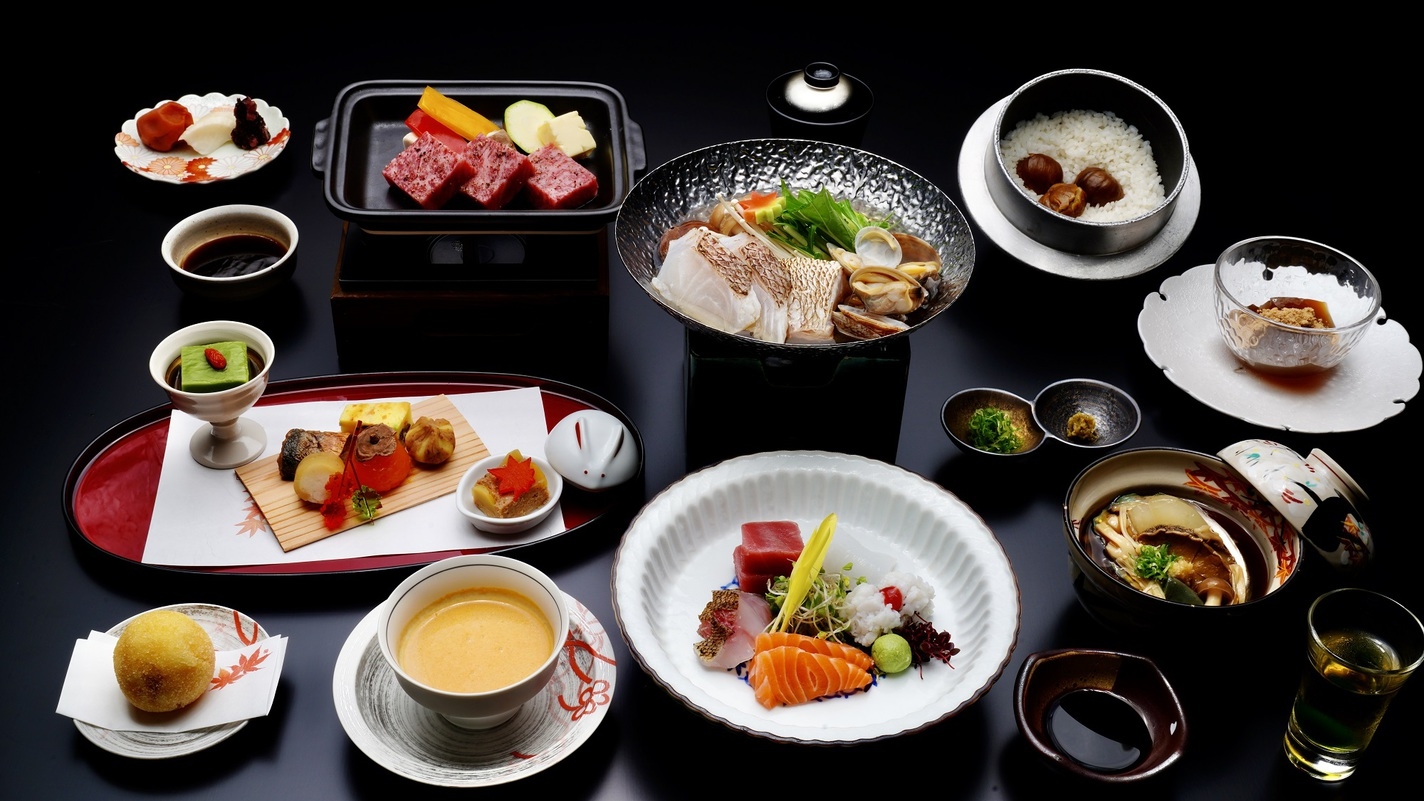 【楽天トラベル ゴールドアワード 2025】南紀の味覚を堪能★雲海会席★【館内利用券1500円付】
