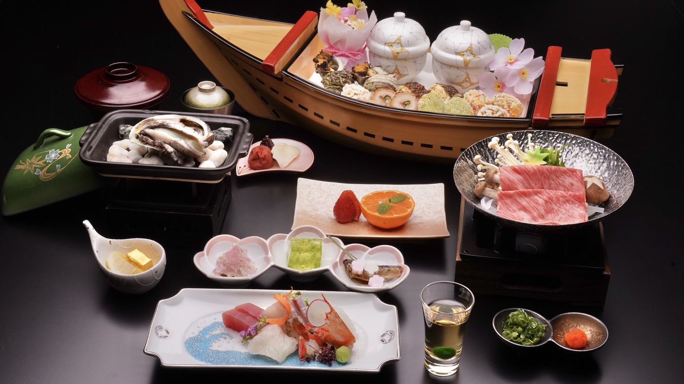 【楽天月末セール】【白浜時間満喫！2連泊】2泊目のご夕食は渚会席へ無料グレードUP！清掃無・夕朝食付