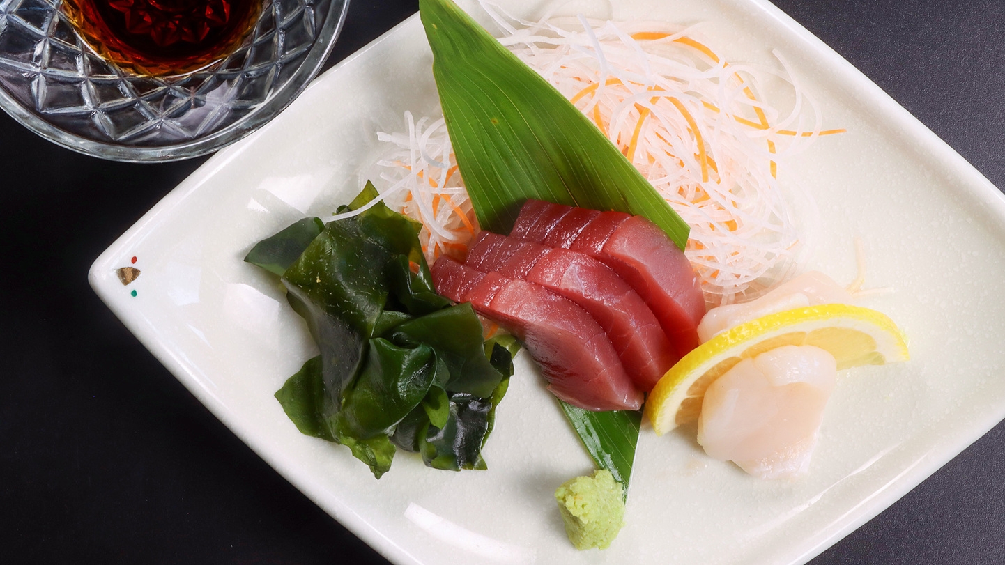 【1泊3食付】ゆったり11時チェックアウト！海を眺めながら天然温泉でのんびり湯治旅♪