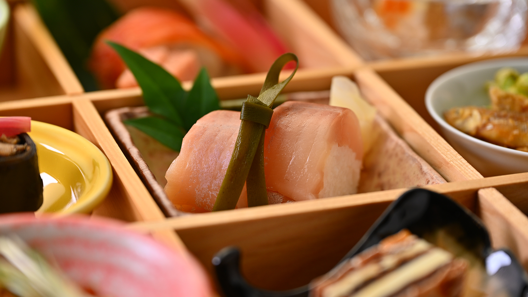 ご夕食　四季折々のお料理