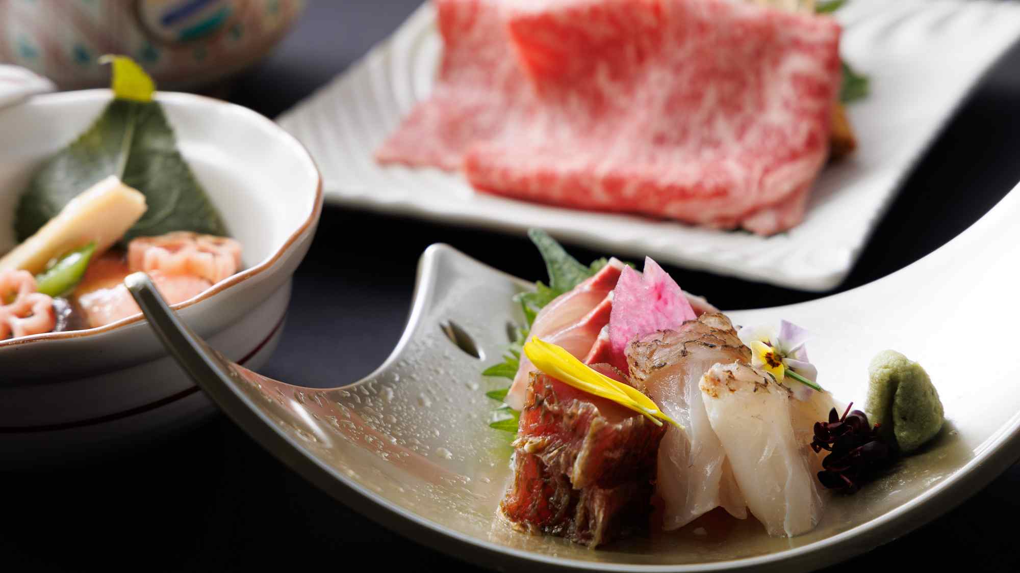 お造り一例　鮮魚三種盛り