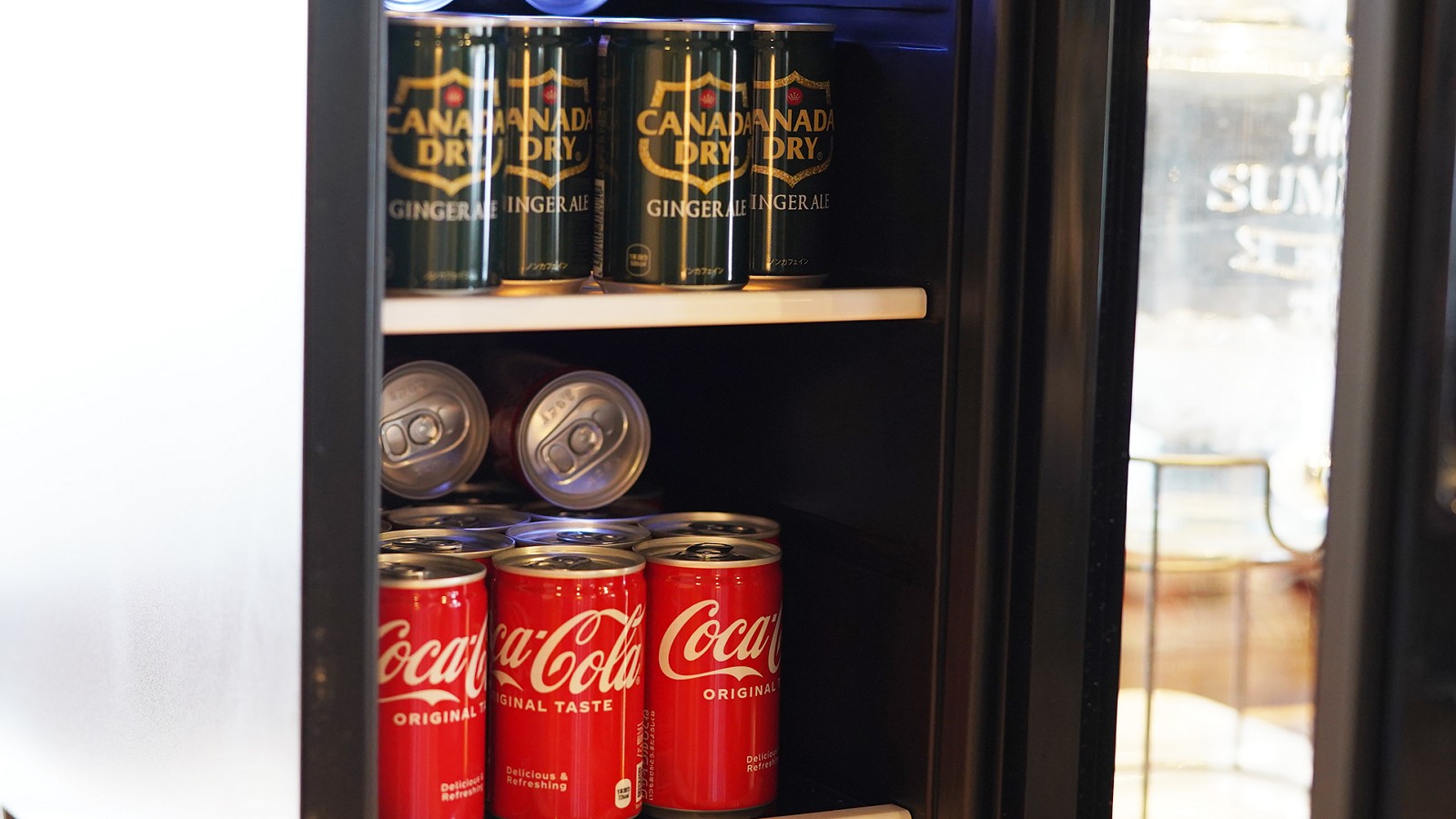 ソフトドリンクもご用意しております