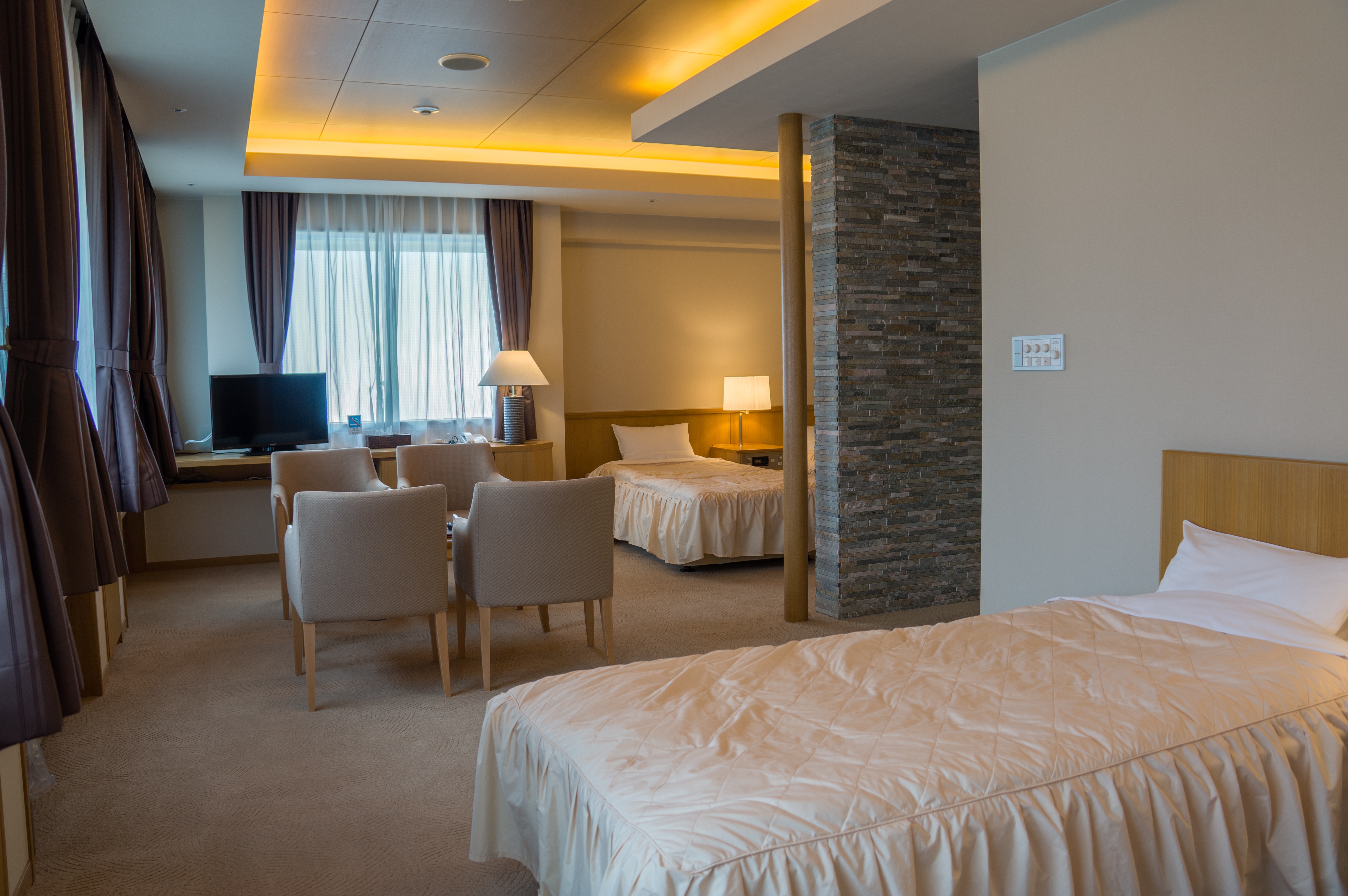 デラックスルーム