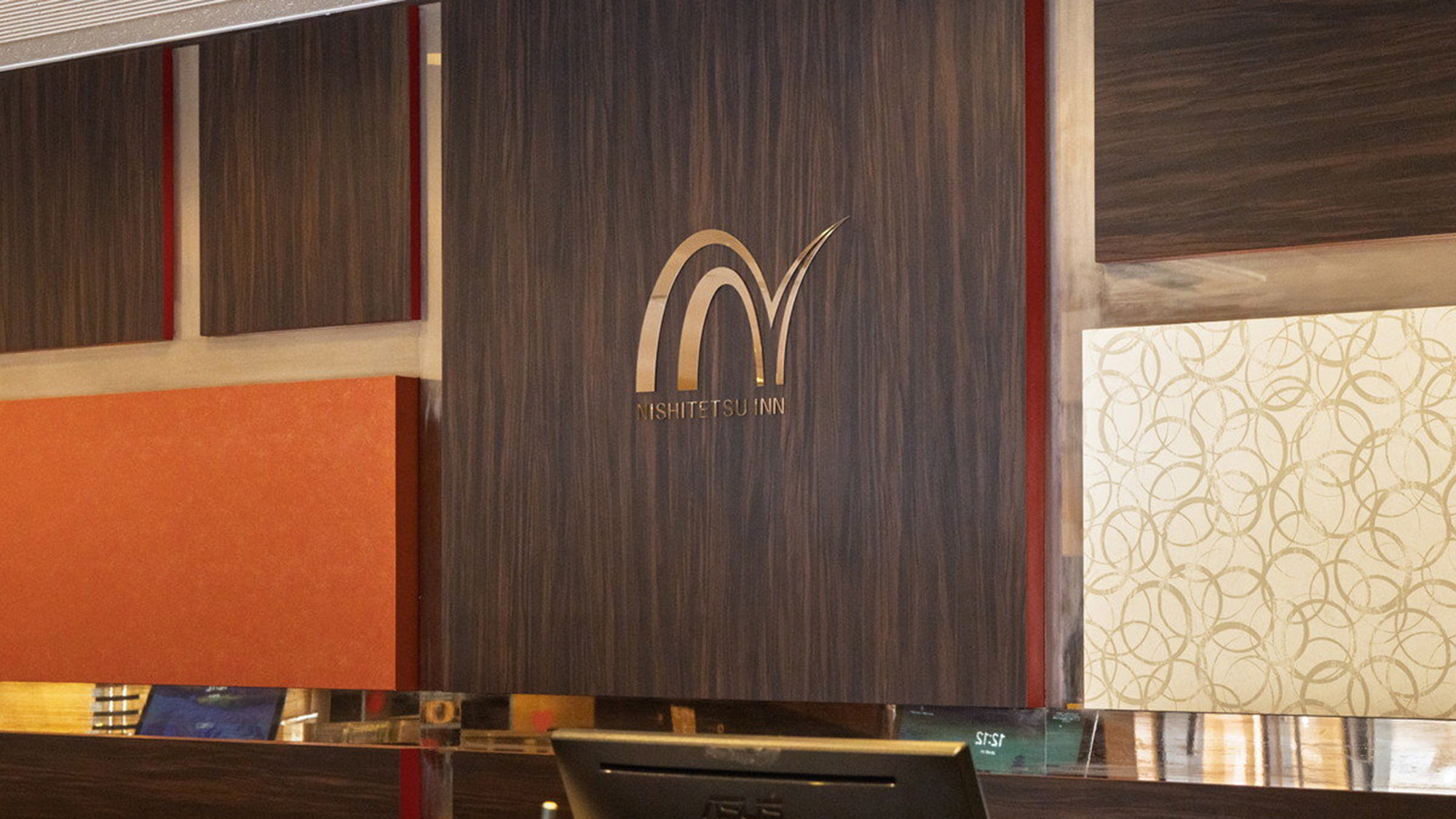 【1階】フロント　お気軽にお問い合わせください。