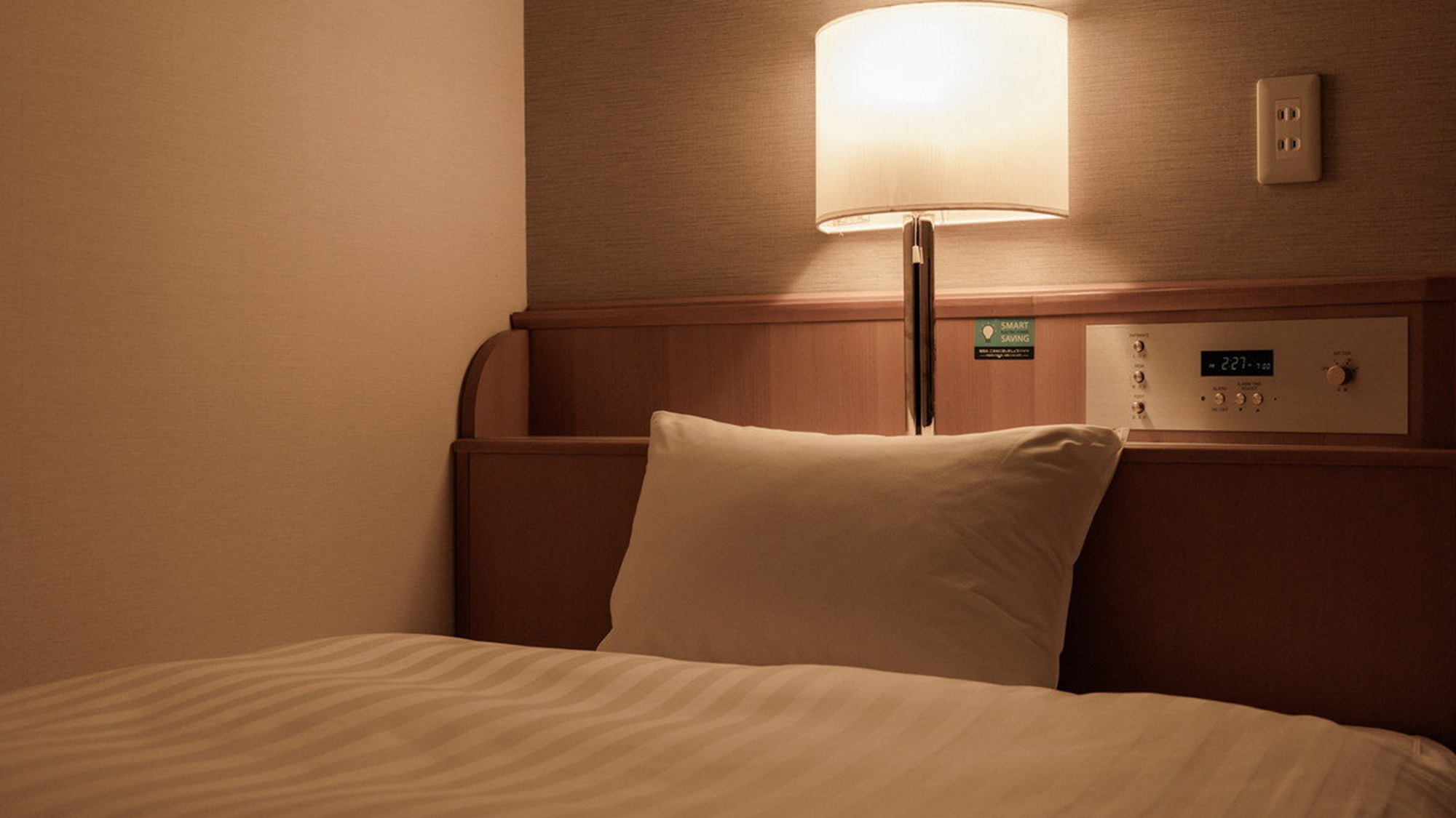 シングルルーム　イメージ(夜)