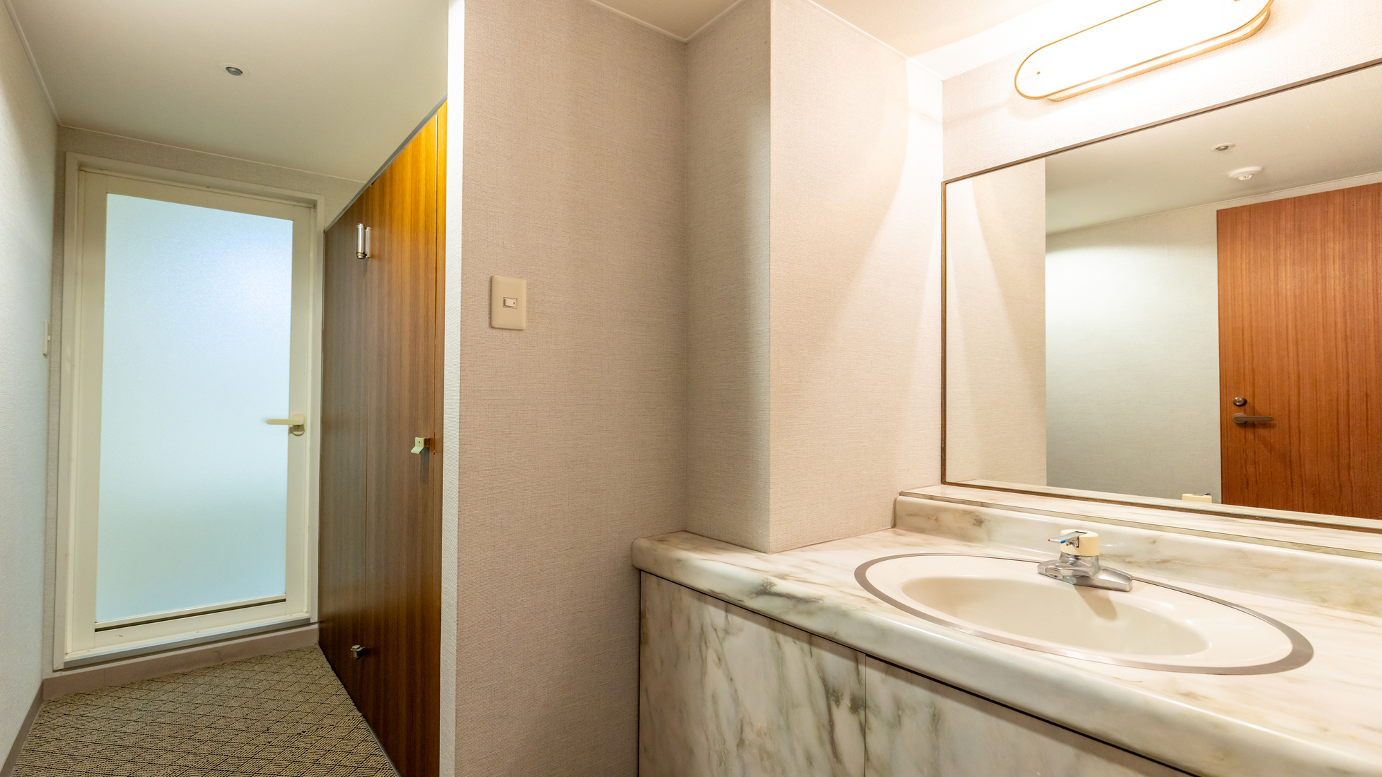 プレミアツイン 