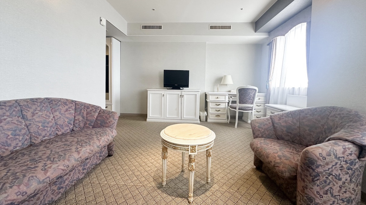 プレミアツイン