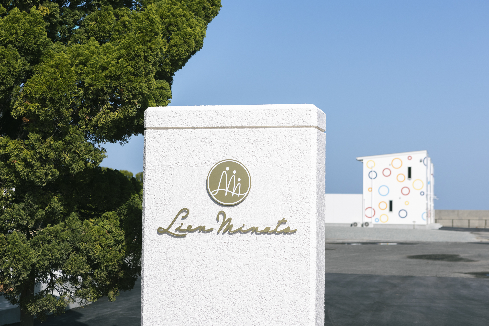 敷地エントランス