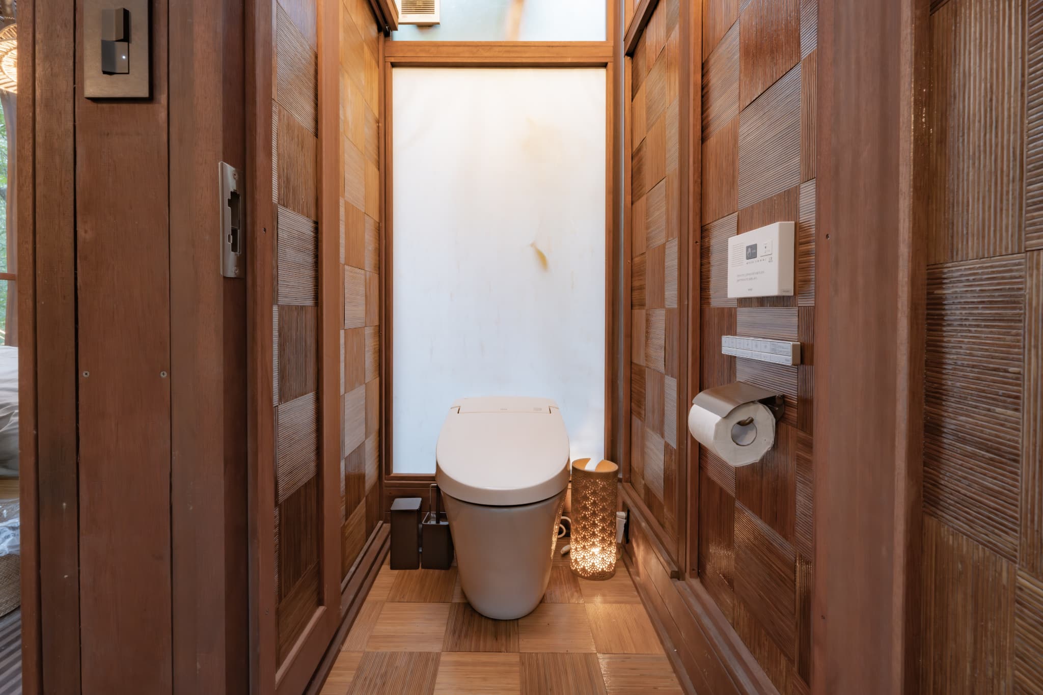 バンブートイレ