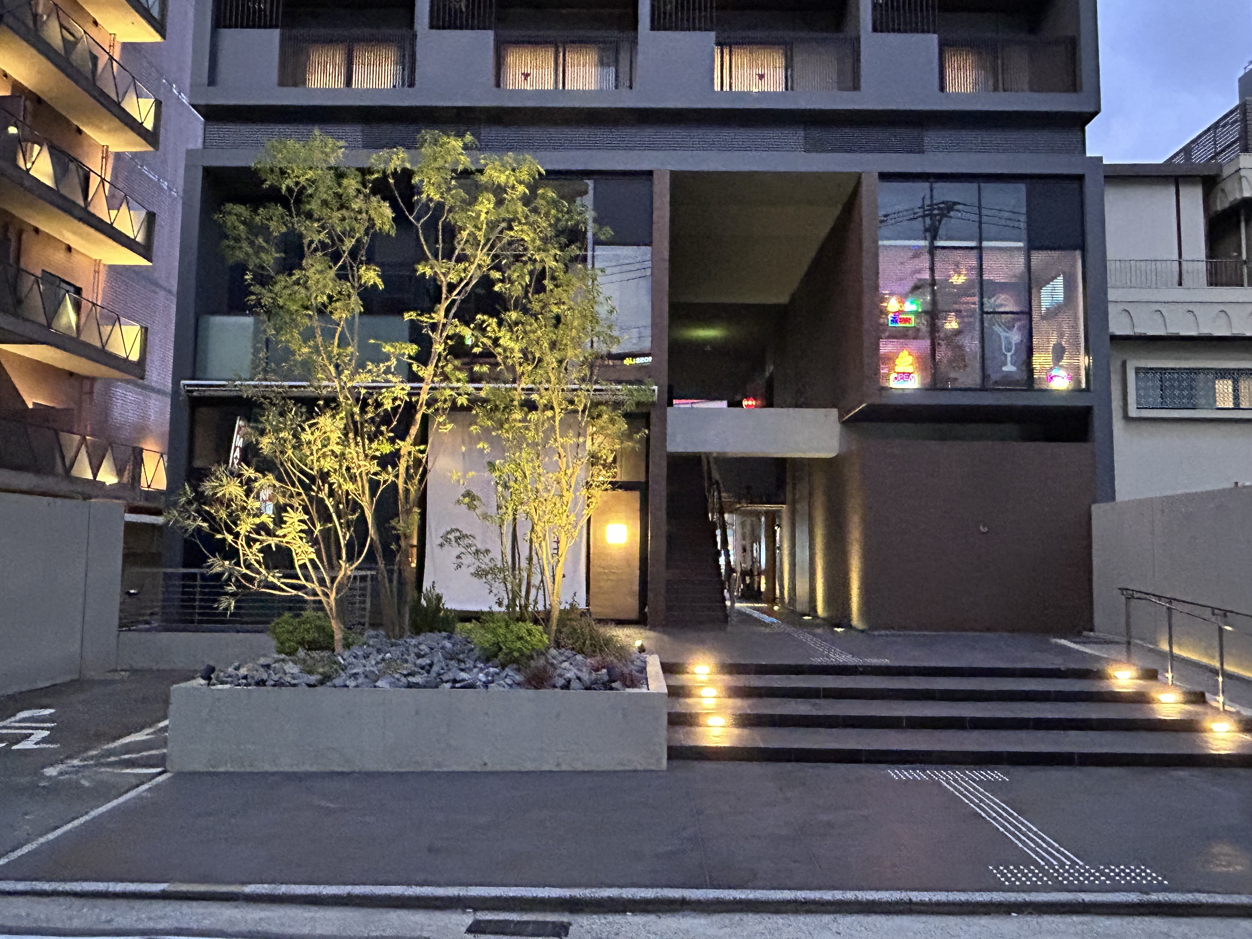 【中古】 一度は泊まりたいホテル・旅館 関東近郊版/昭文社/グループ・ルパン 中古】 一度は泊まりたいホテル・旅館 関東近郊版 （エアリア