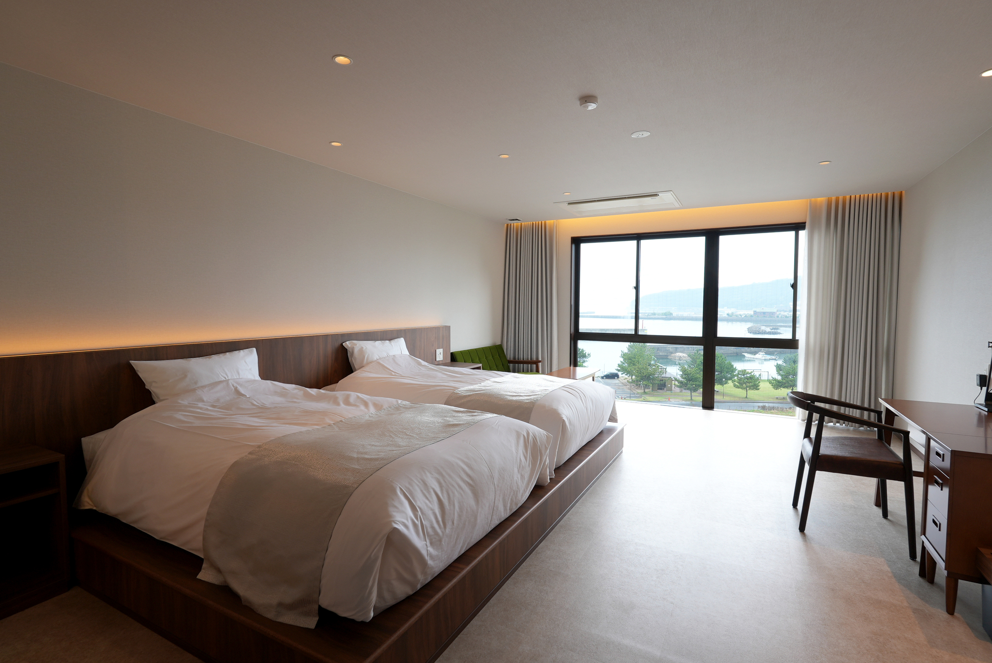 【オーシャンビュールーム】