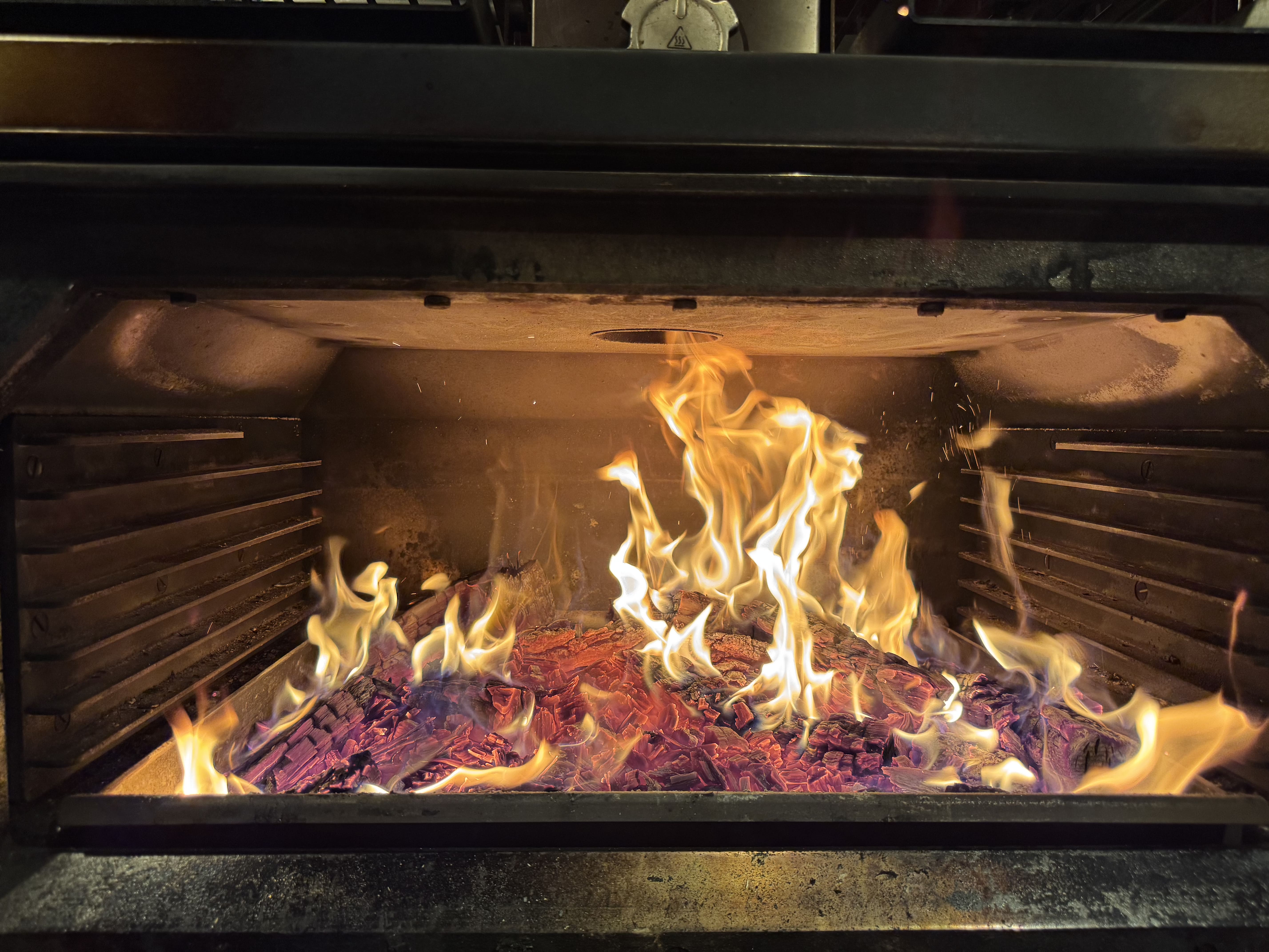 【ジョスパーグリル】