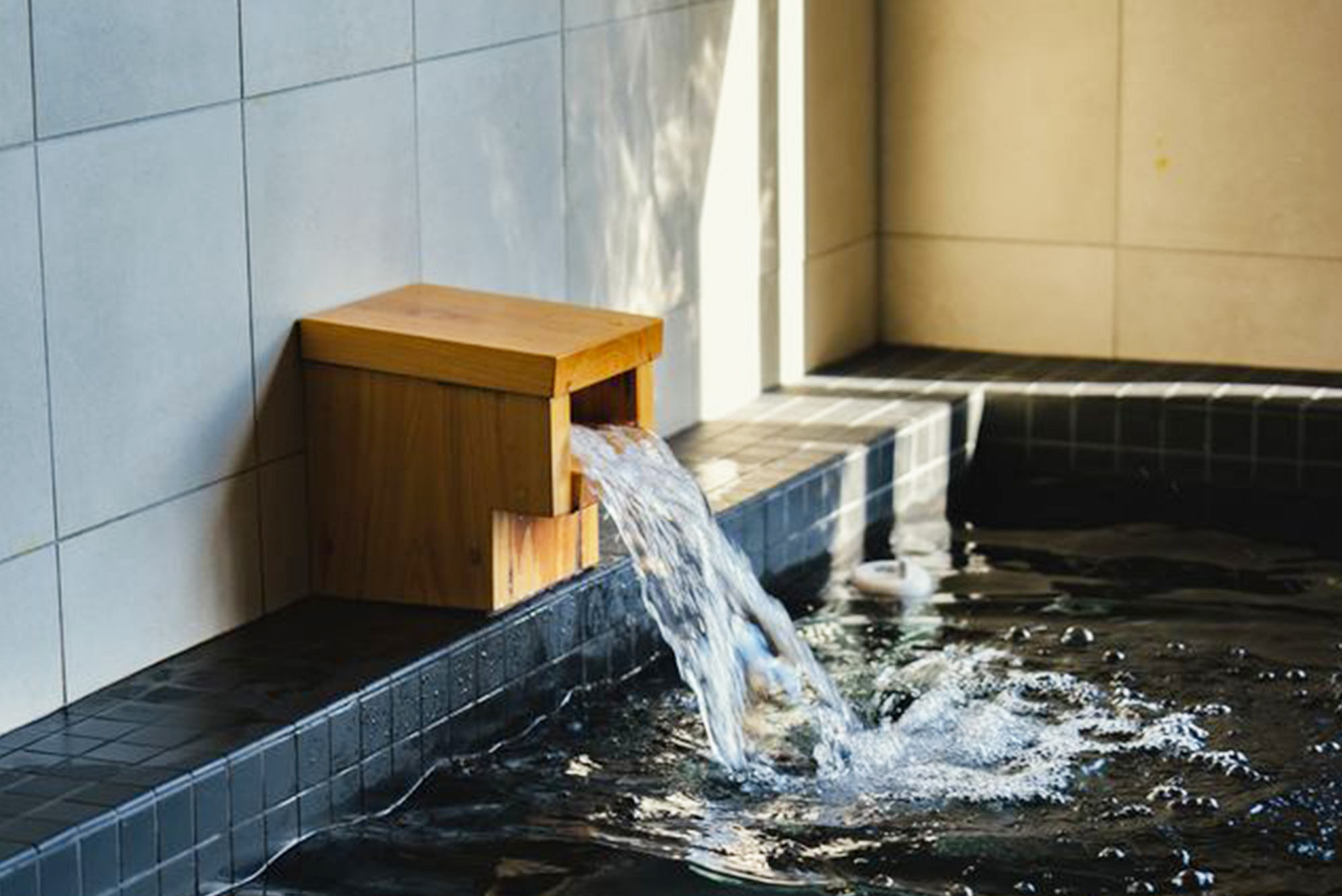 【マグマスパ式サウナ】