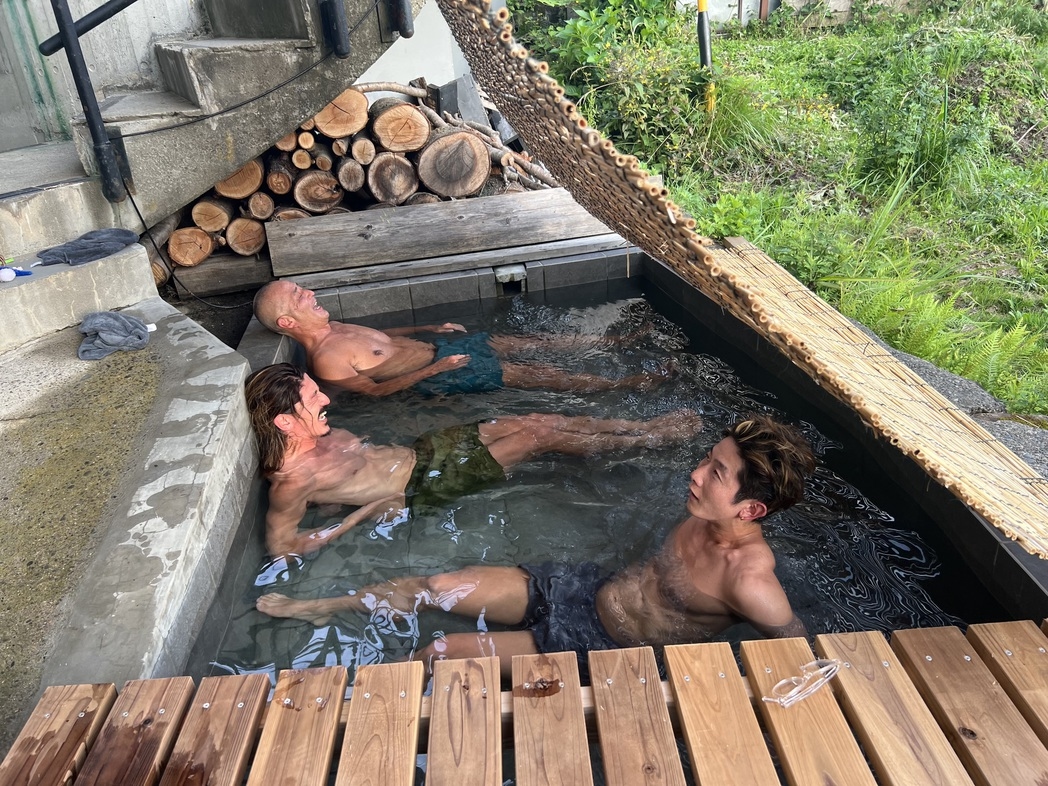 【朝食付】湧き水の水風呂で整うテントサウナプラン（※サウナは現地決済・要予約）