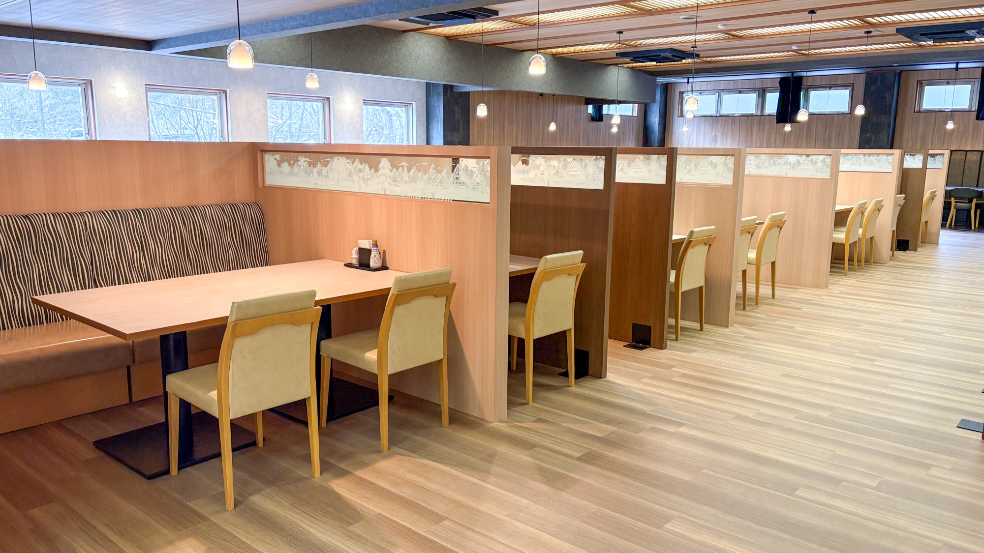 ［リニューアルレストラン］