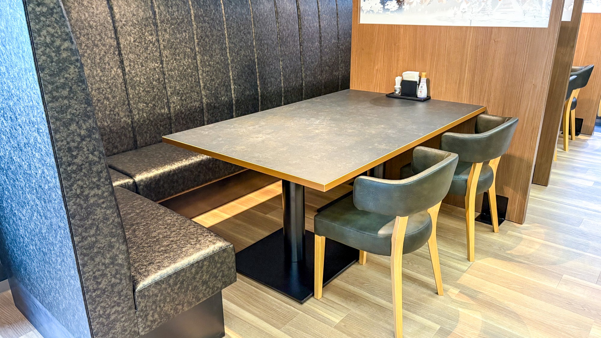 ［リニューアルレストラン］