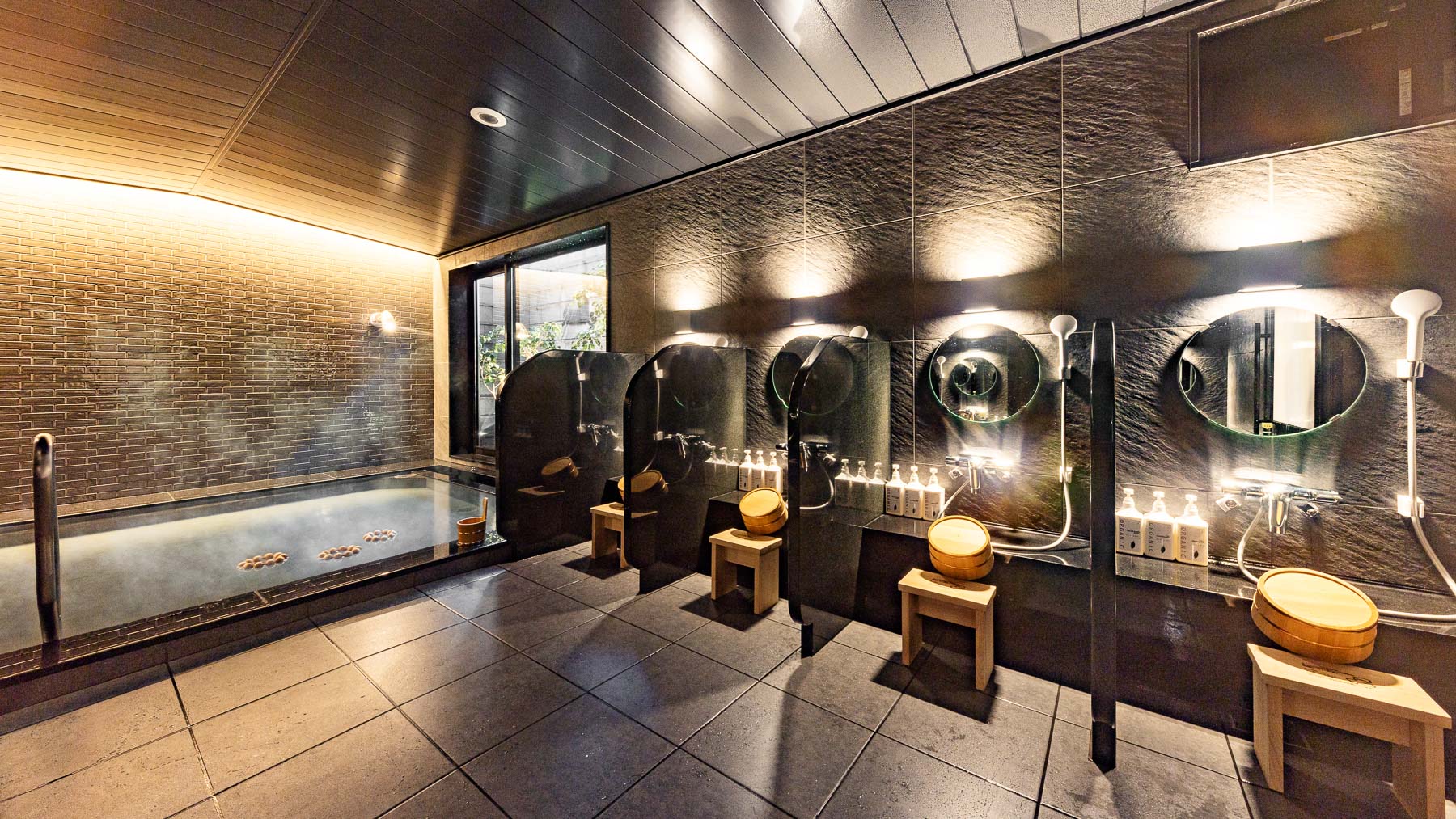 営業時間15：00～翌9：00 時間を気にせずお楽しみいただけます