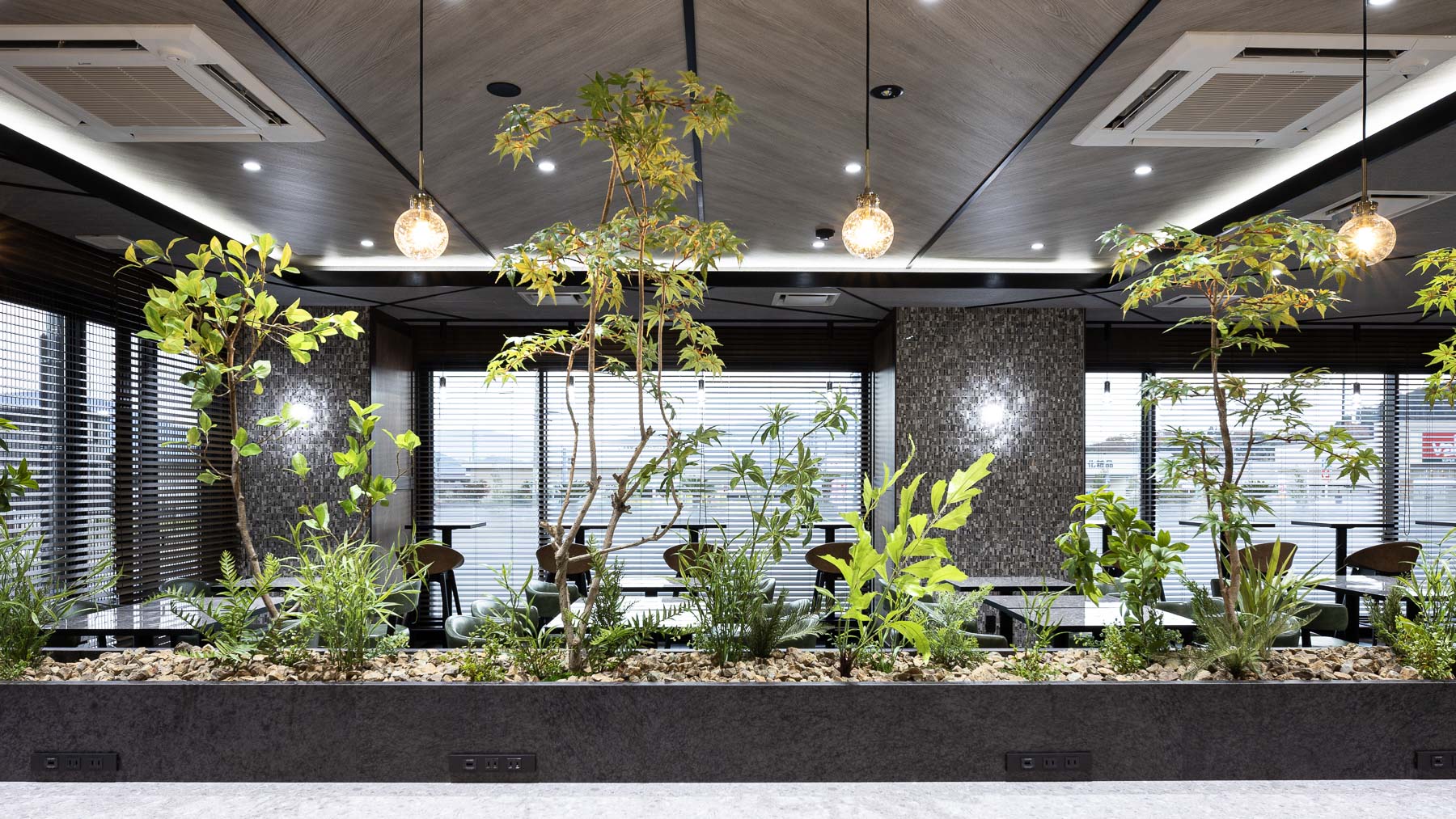 グリーンに囲まれて癒しのひと時を♪