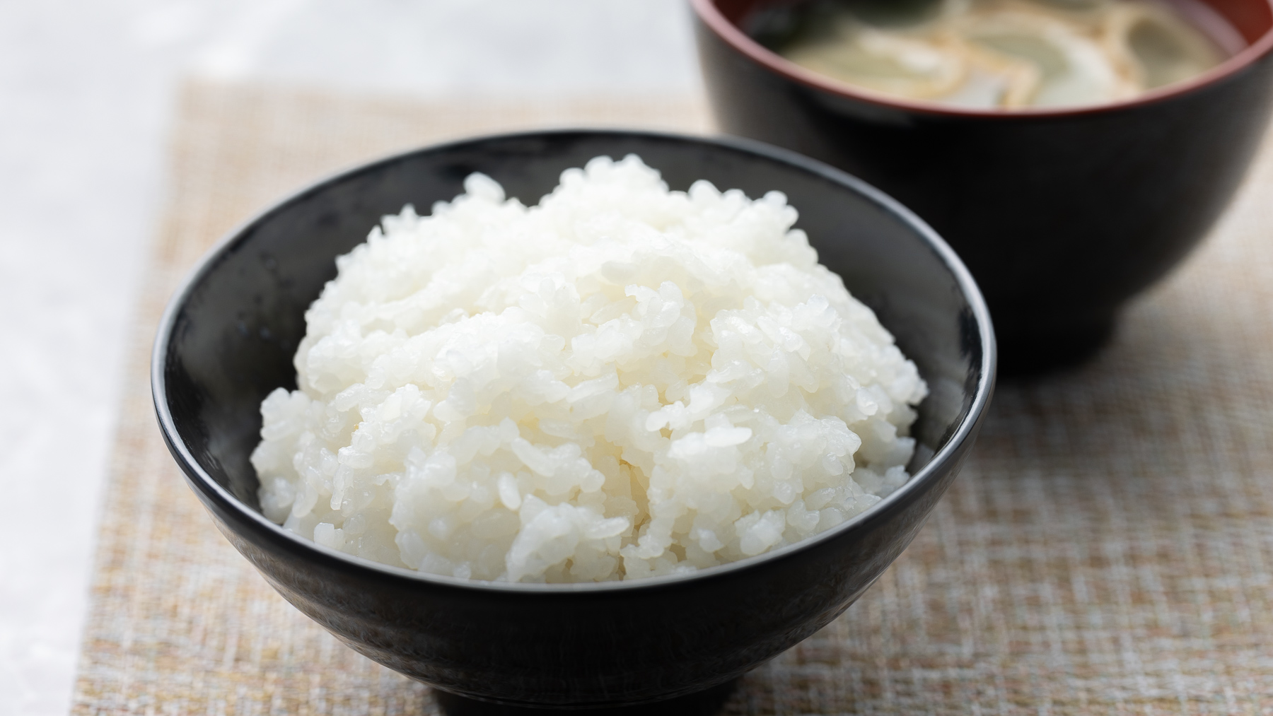 おかわり自由のほかほかご飯