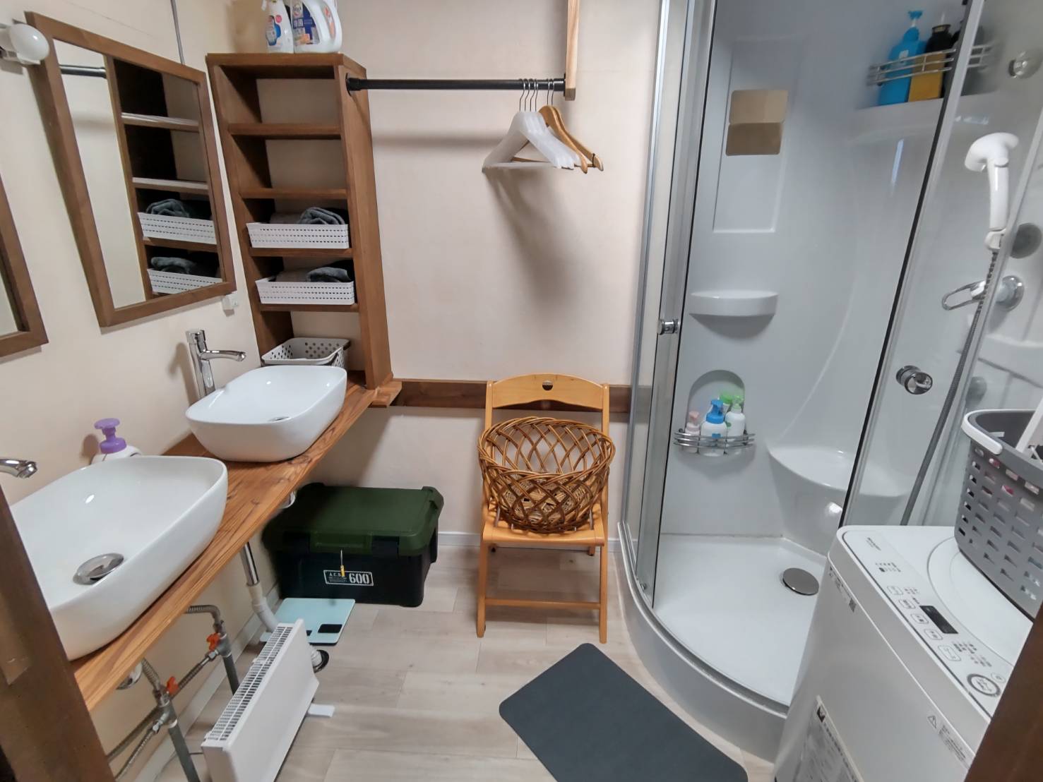 シャワールーム