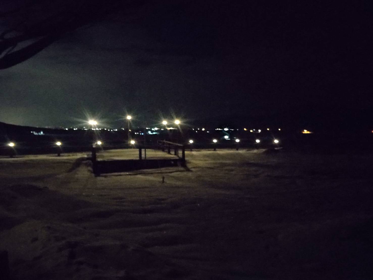 敷地から見る夜景