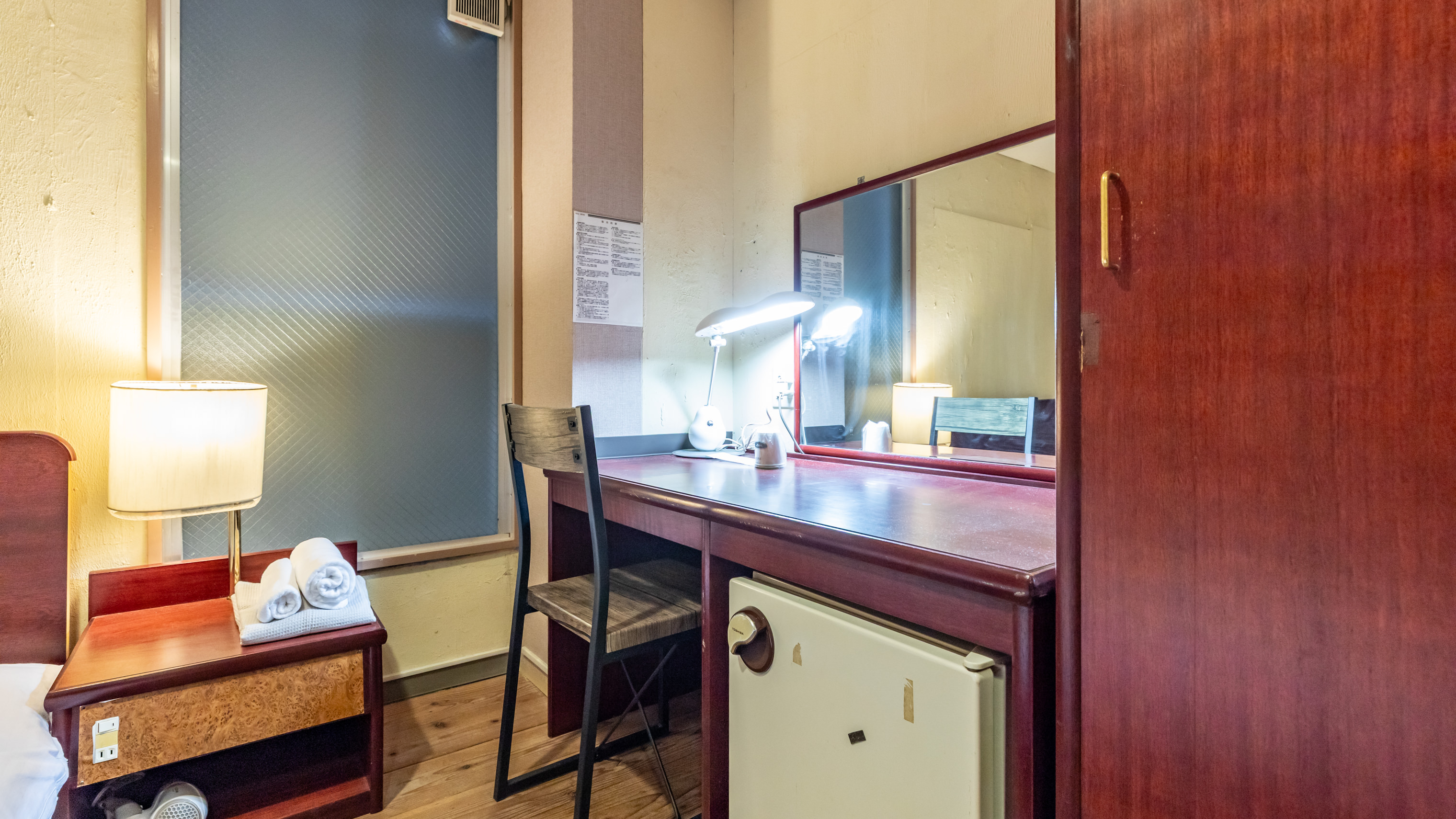 【禁煙】シングルルーム（バス・トイレ共有）